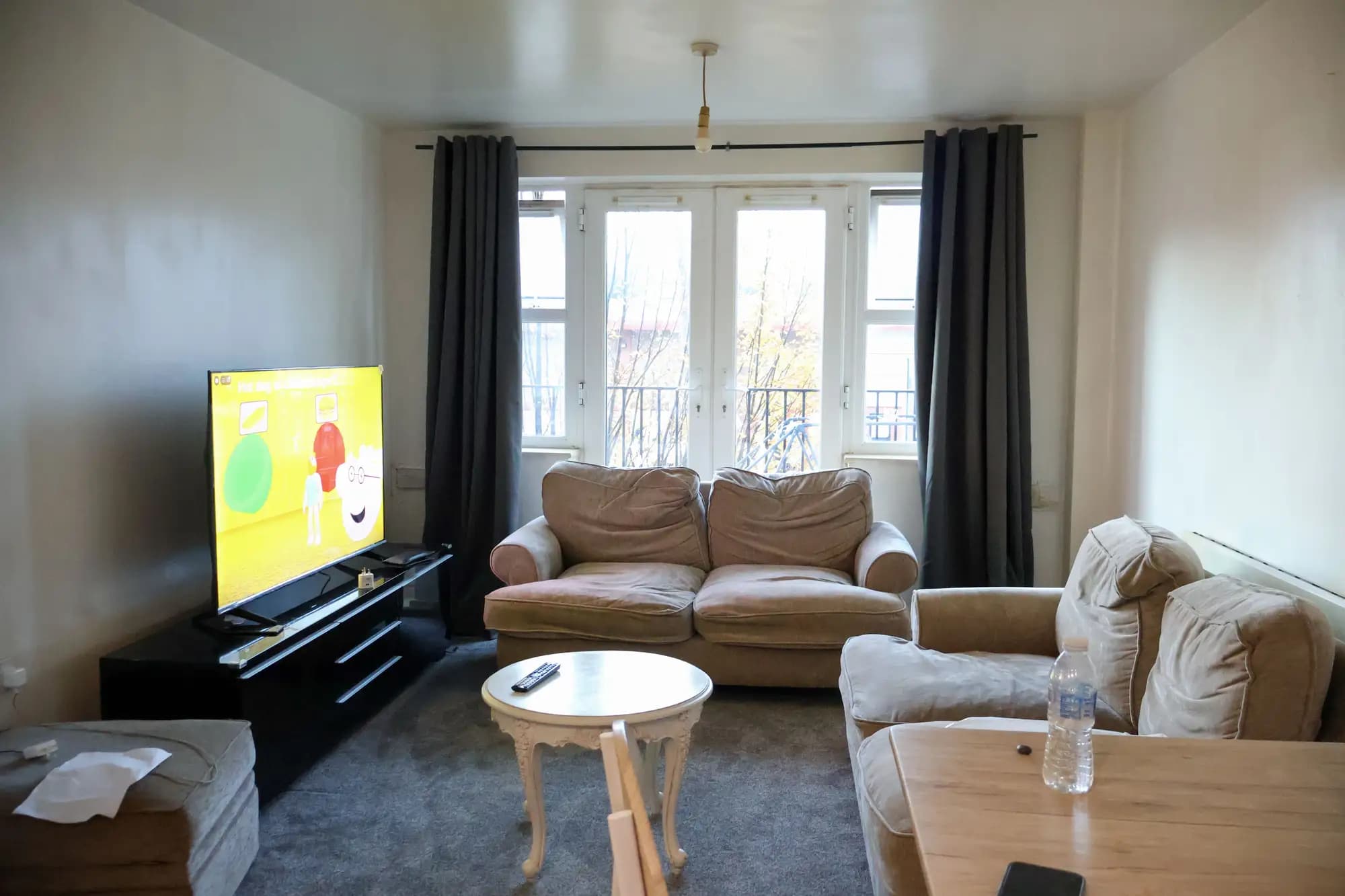 property photo 4 of 22