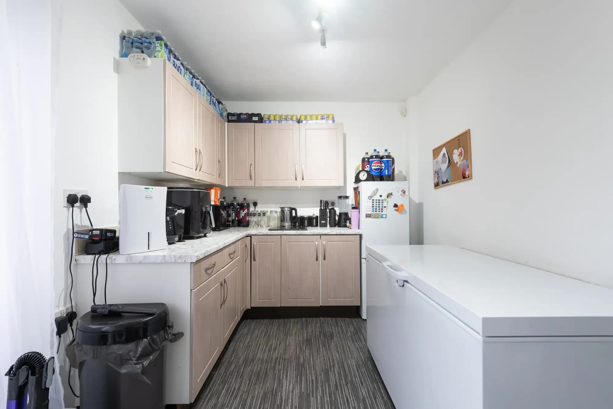 property photo 5 of 24