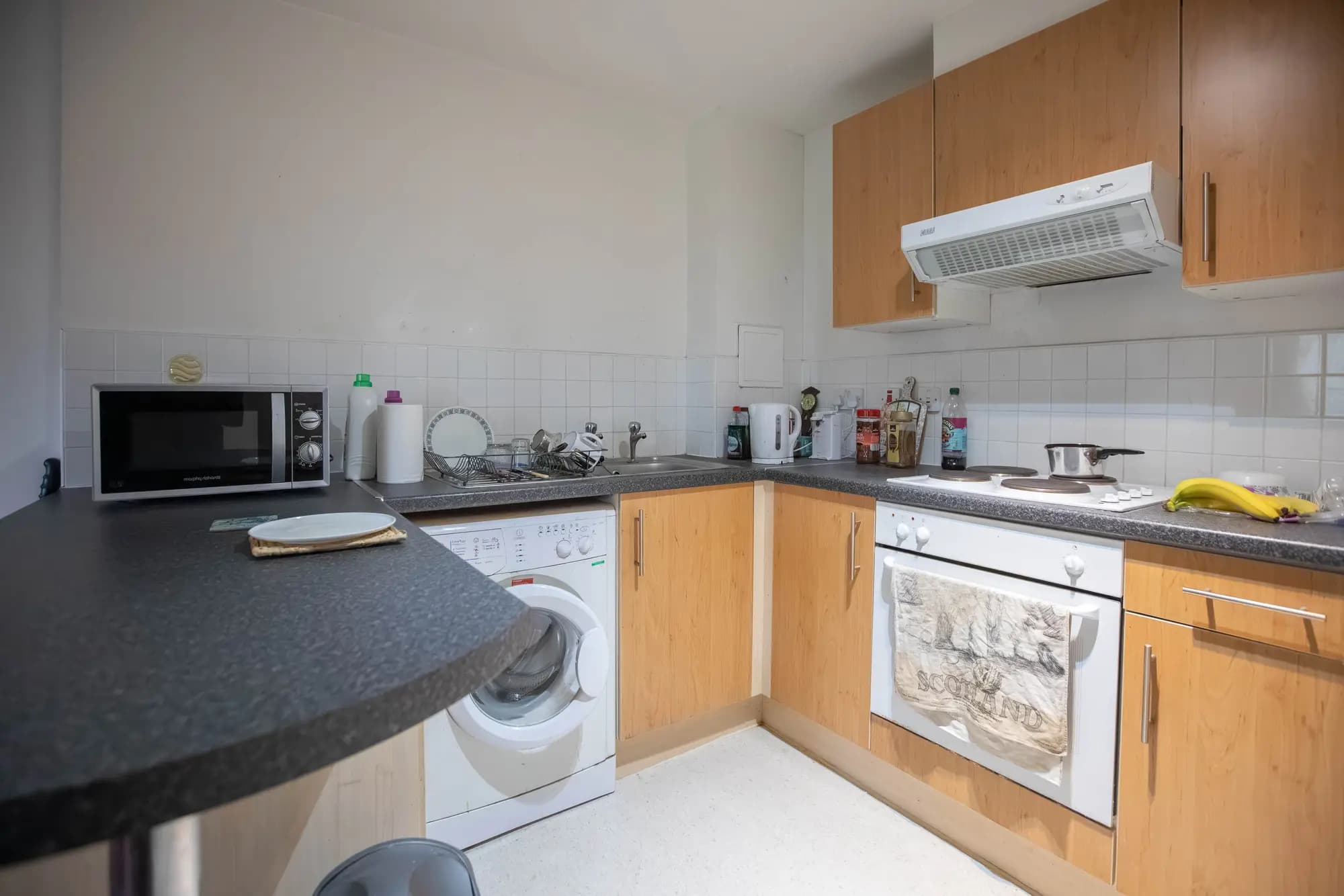 property photo 9 of 25