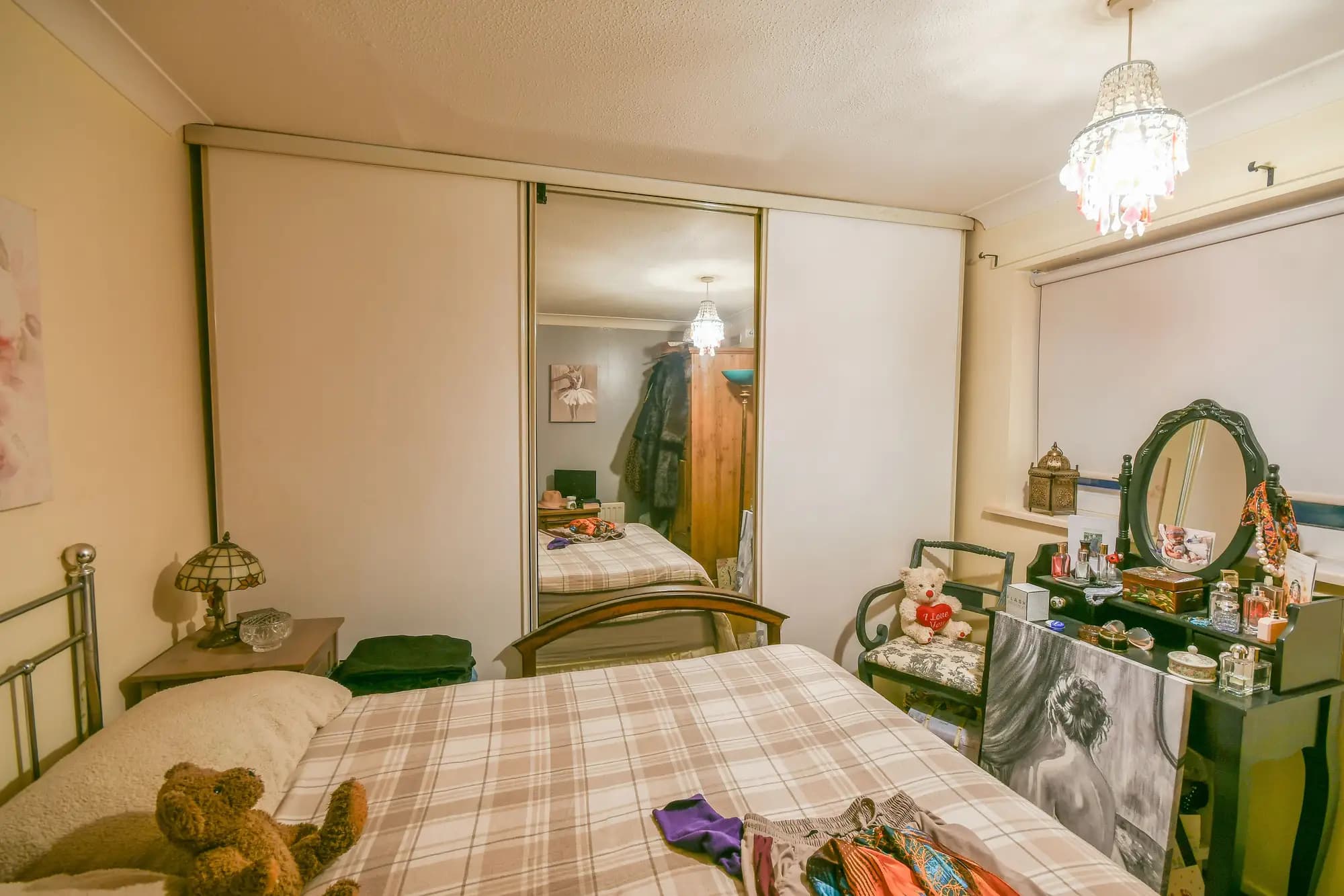 property photo 9 of 14