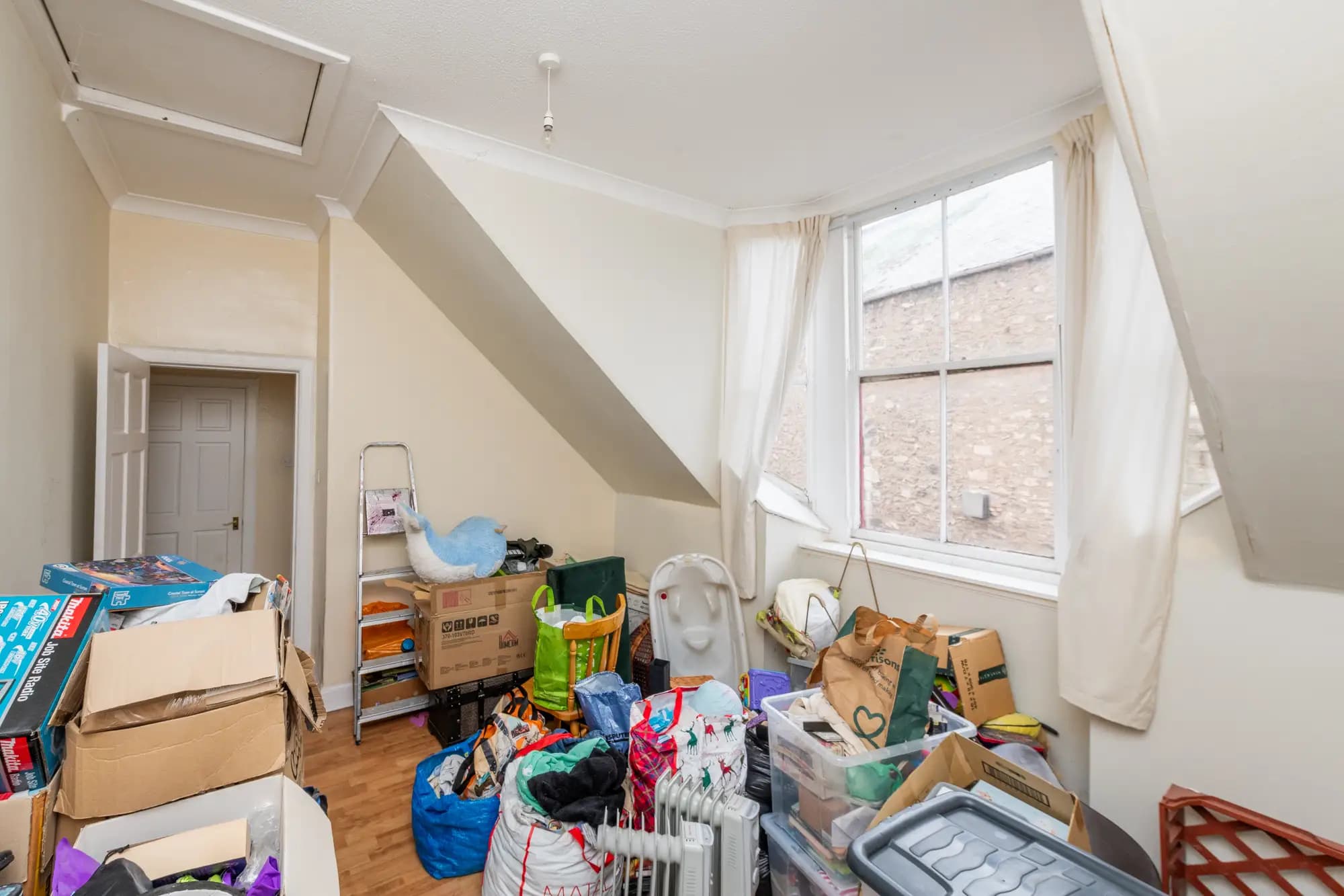 property photo 14 of 20