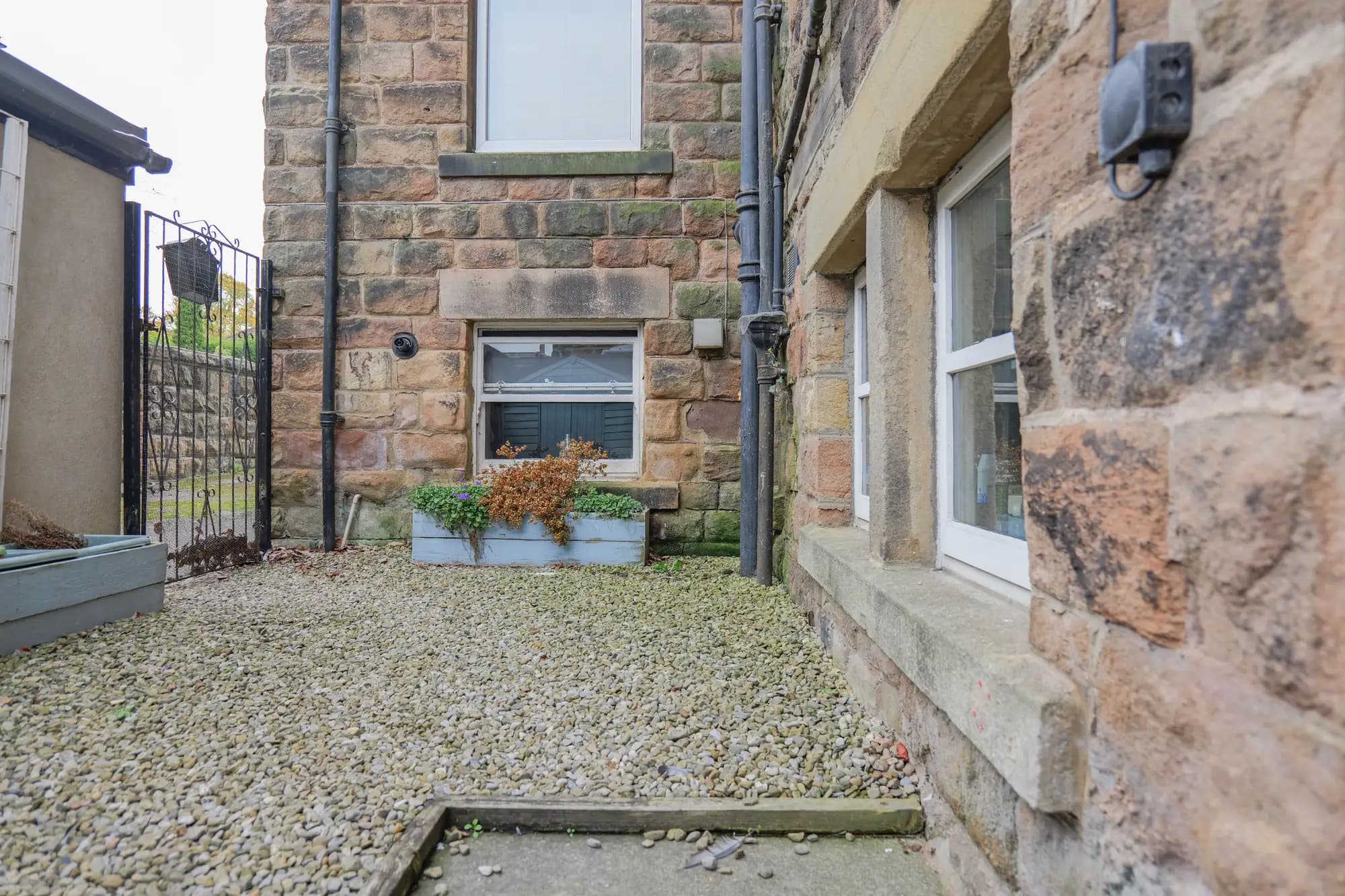 property photo 17 of 20