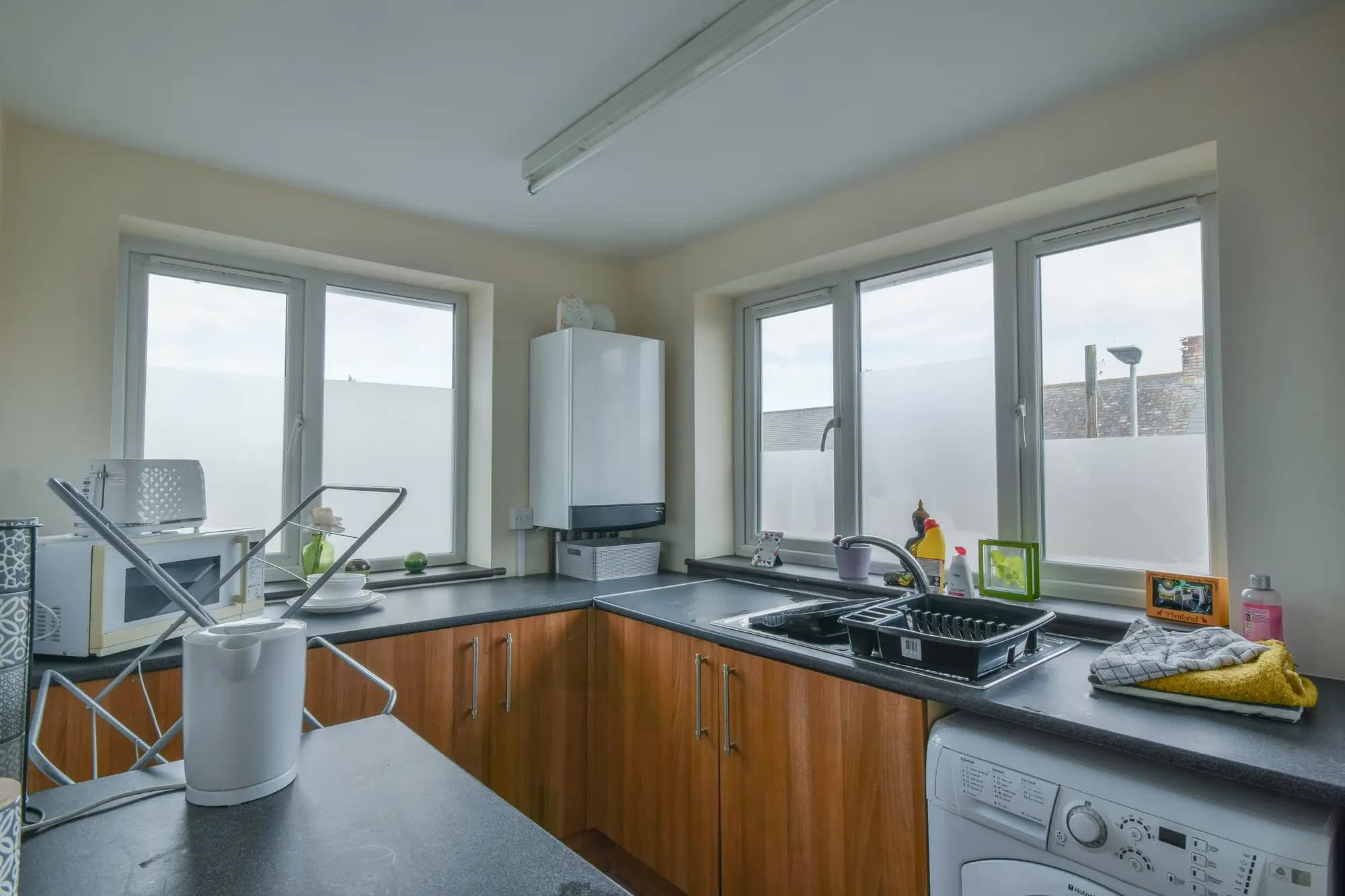 property photo 4 of 14