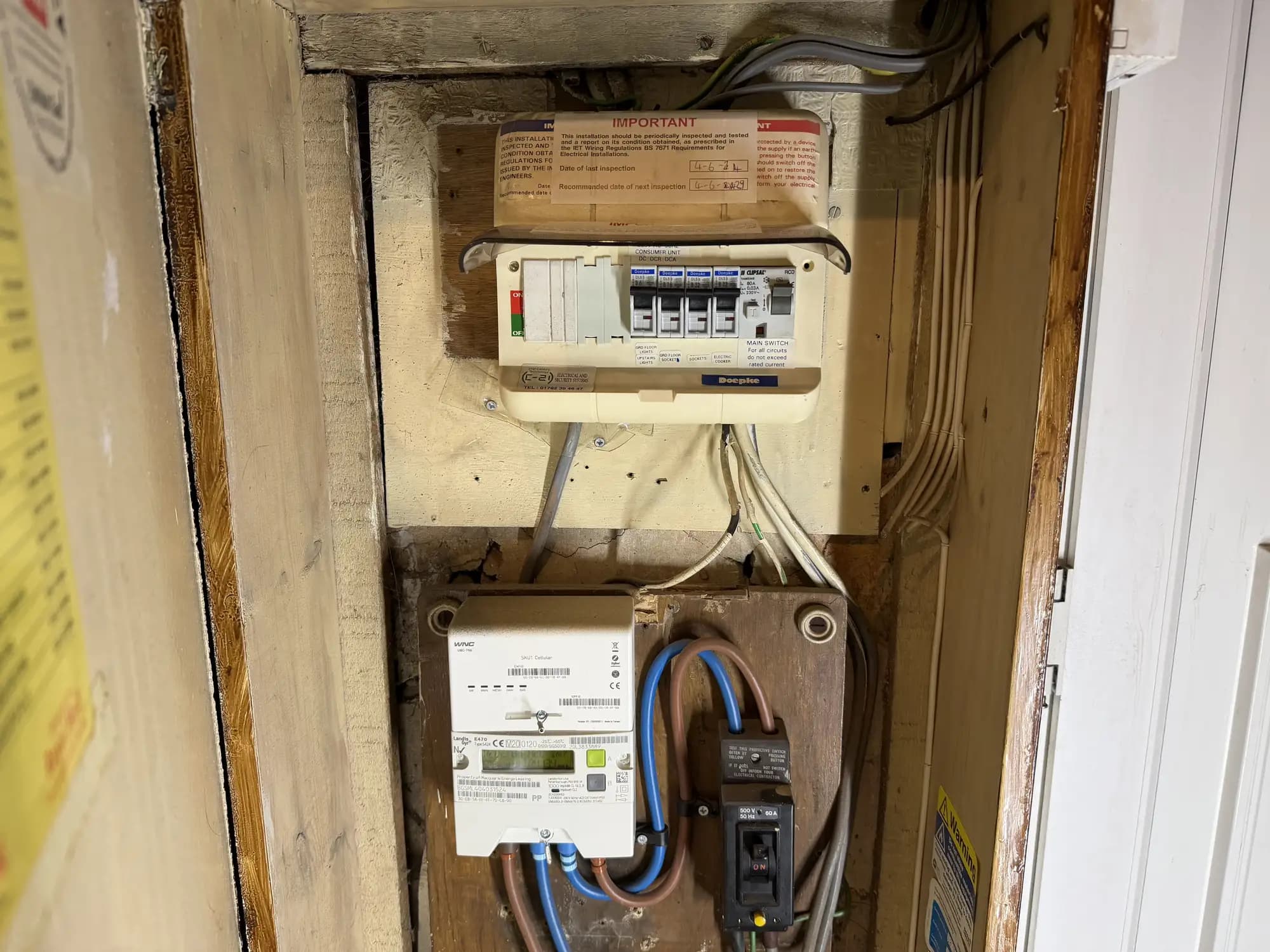 property photo 13 of 16