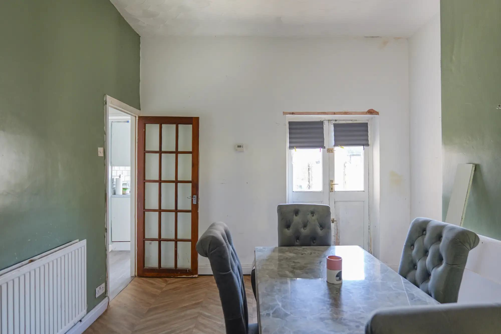 property photo 5 of 25