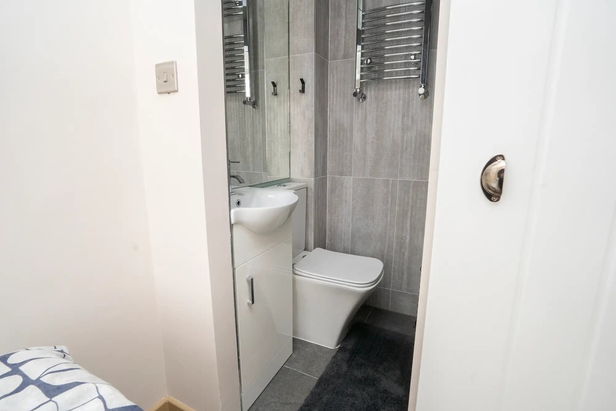 property photo 31 of 45