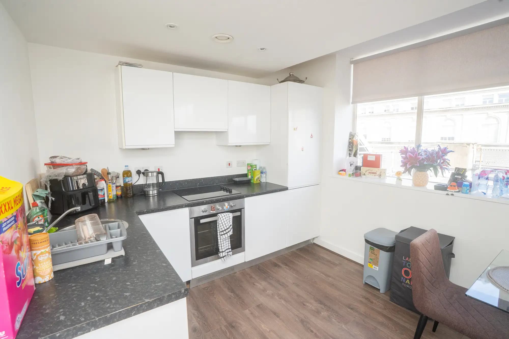 property photo 5 of 15