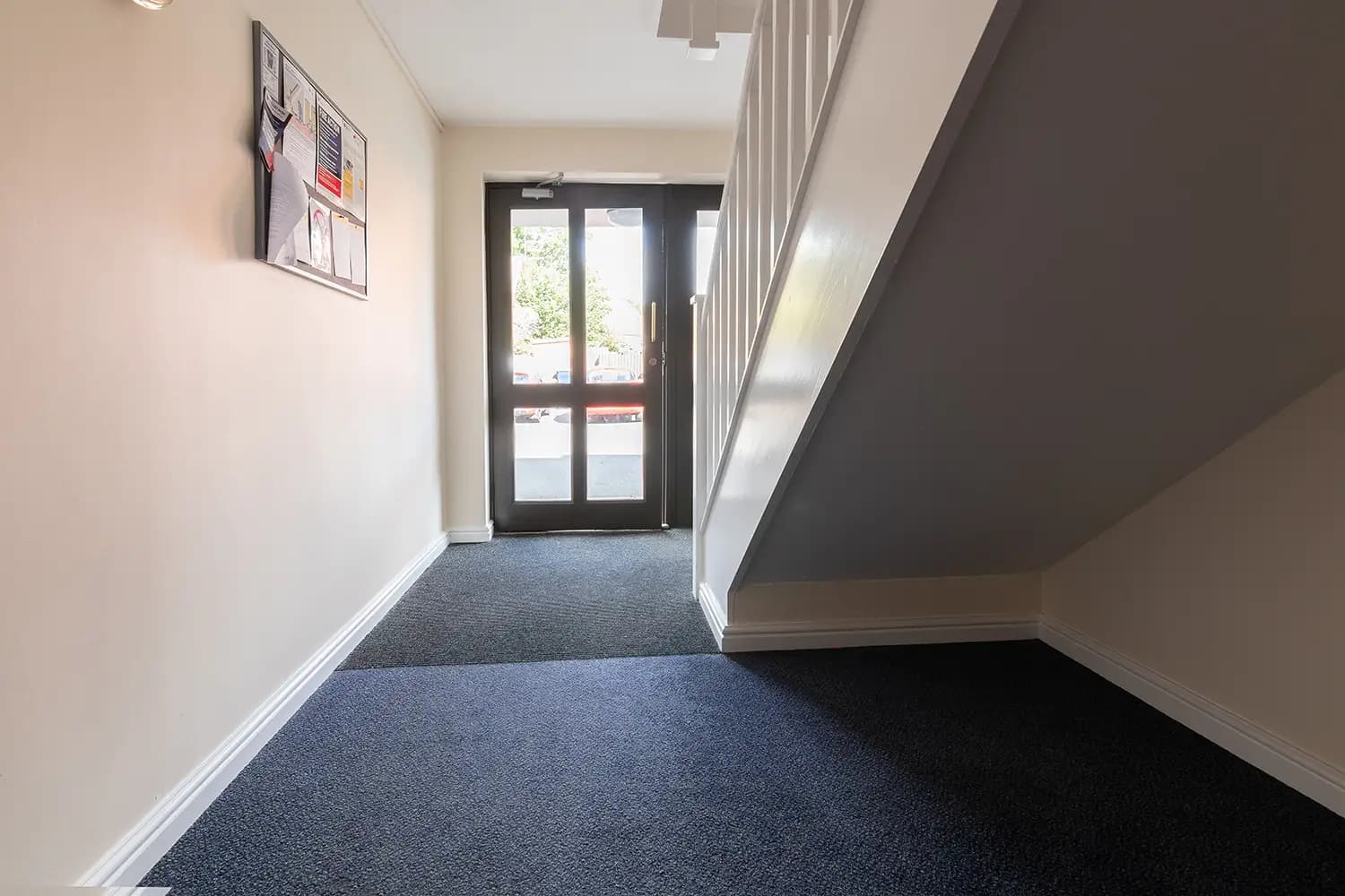 property photo 22 of 28