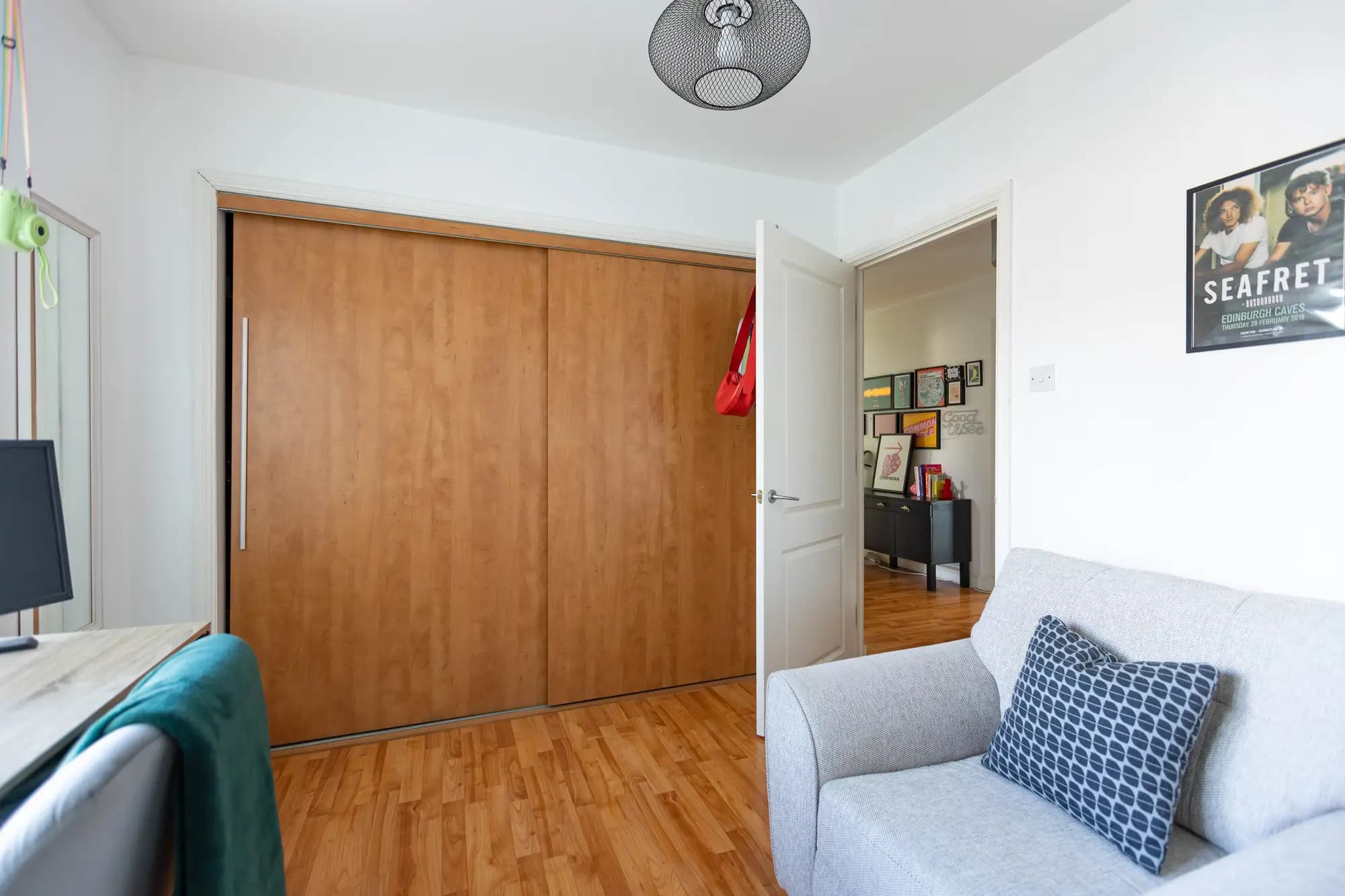 property photo 17 of 28