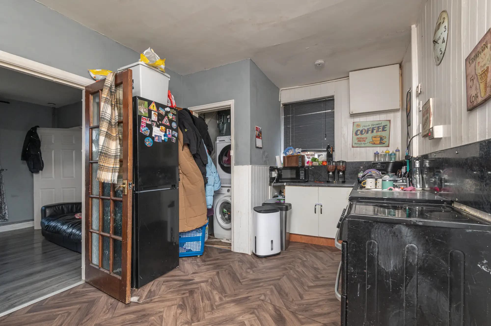 property photo 7 of 20
