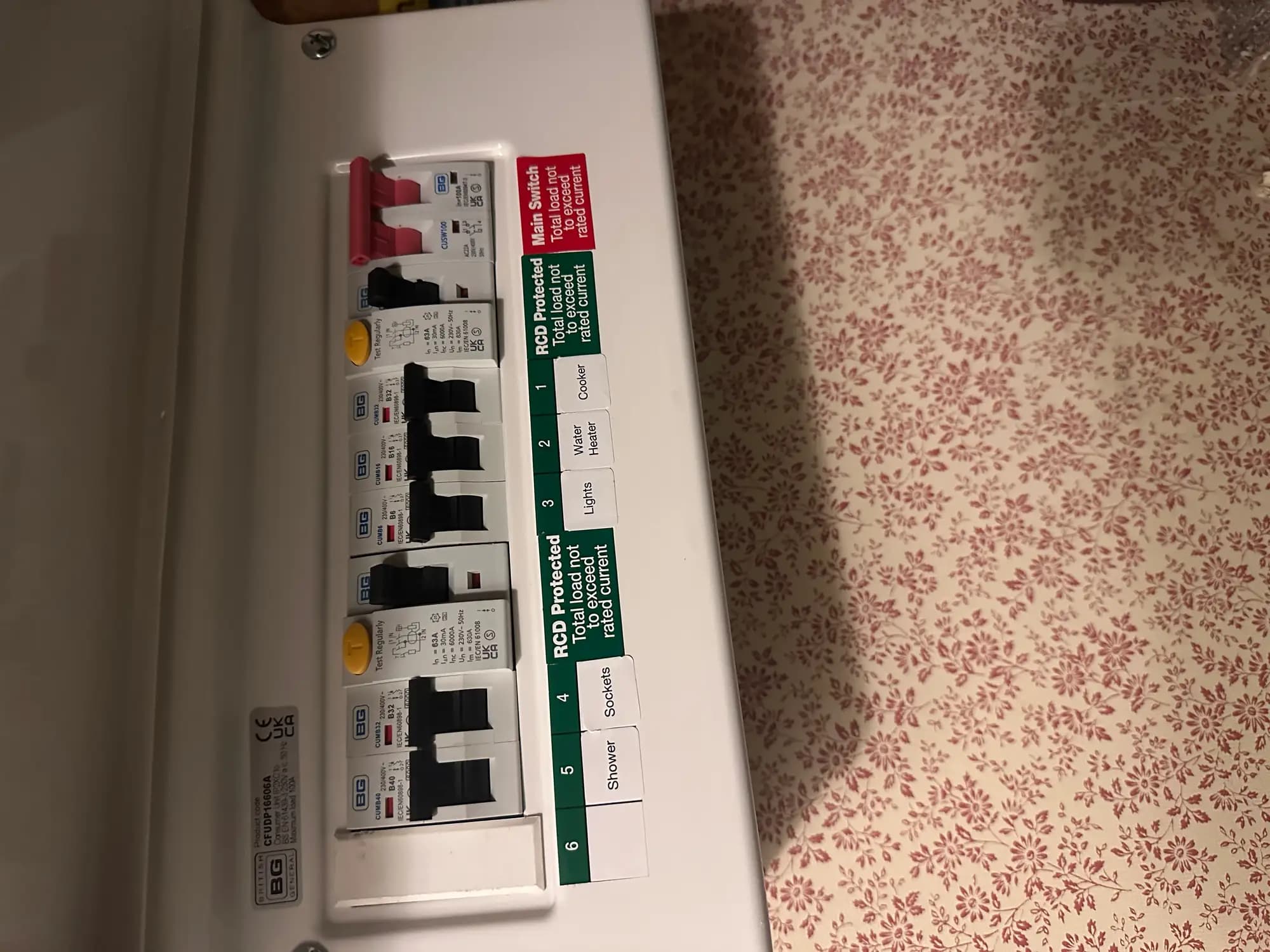 property photo 10 of 18