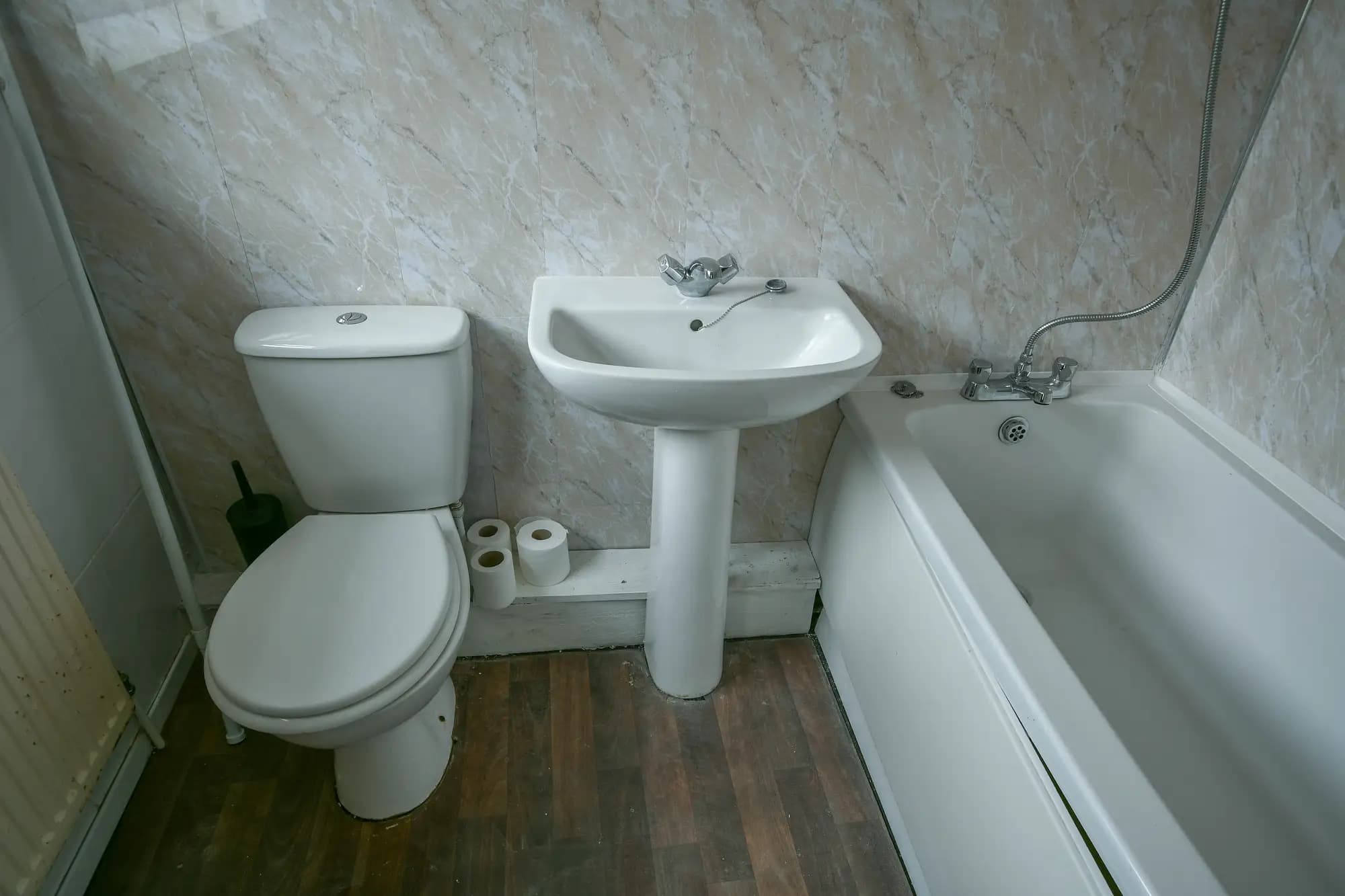 property photo 11 of 22