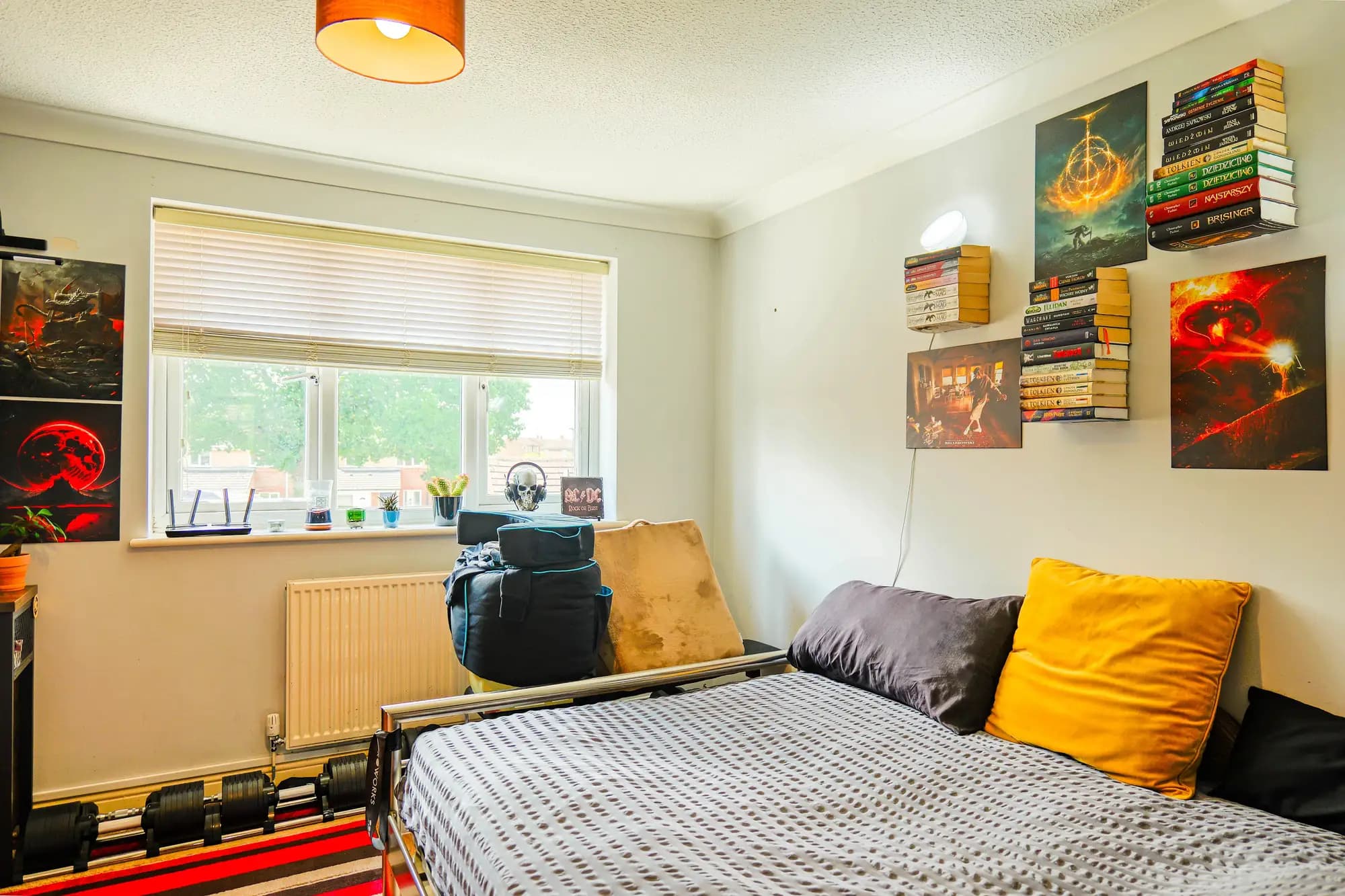 property photo 13 of 19