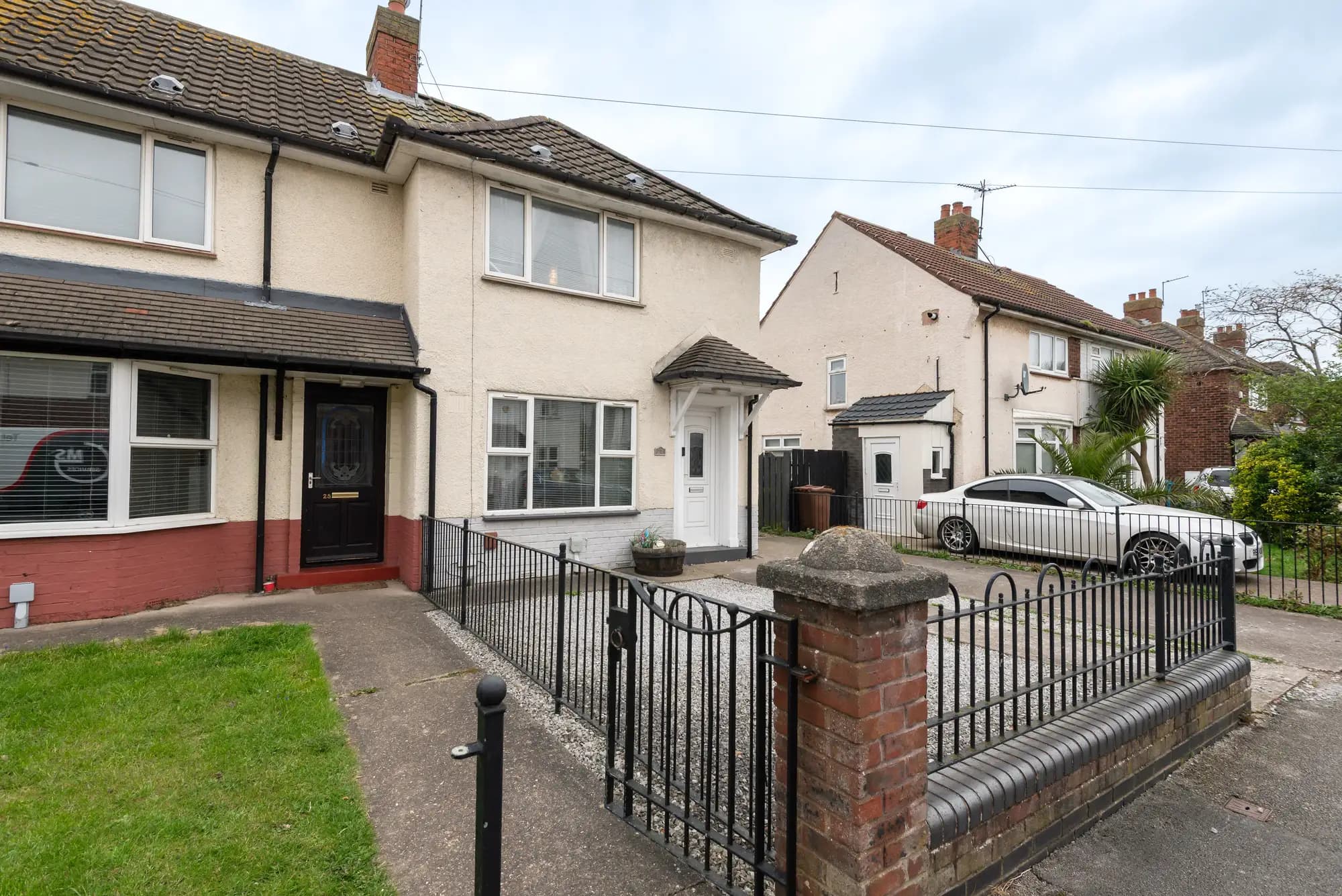 property photo 22 of 27