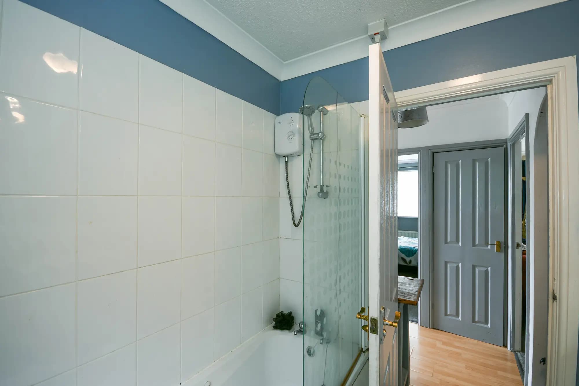 property photo 11 of 21