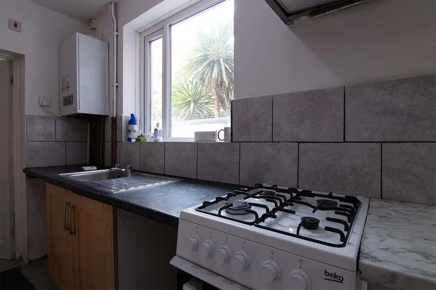 property photo 10 of 30