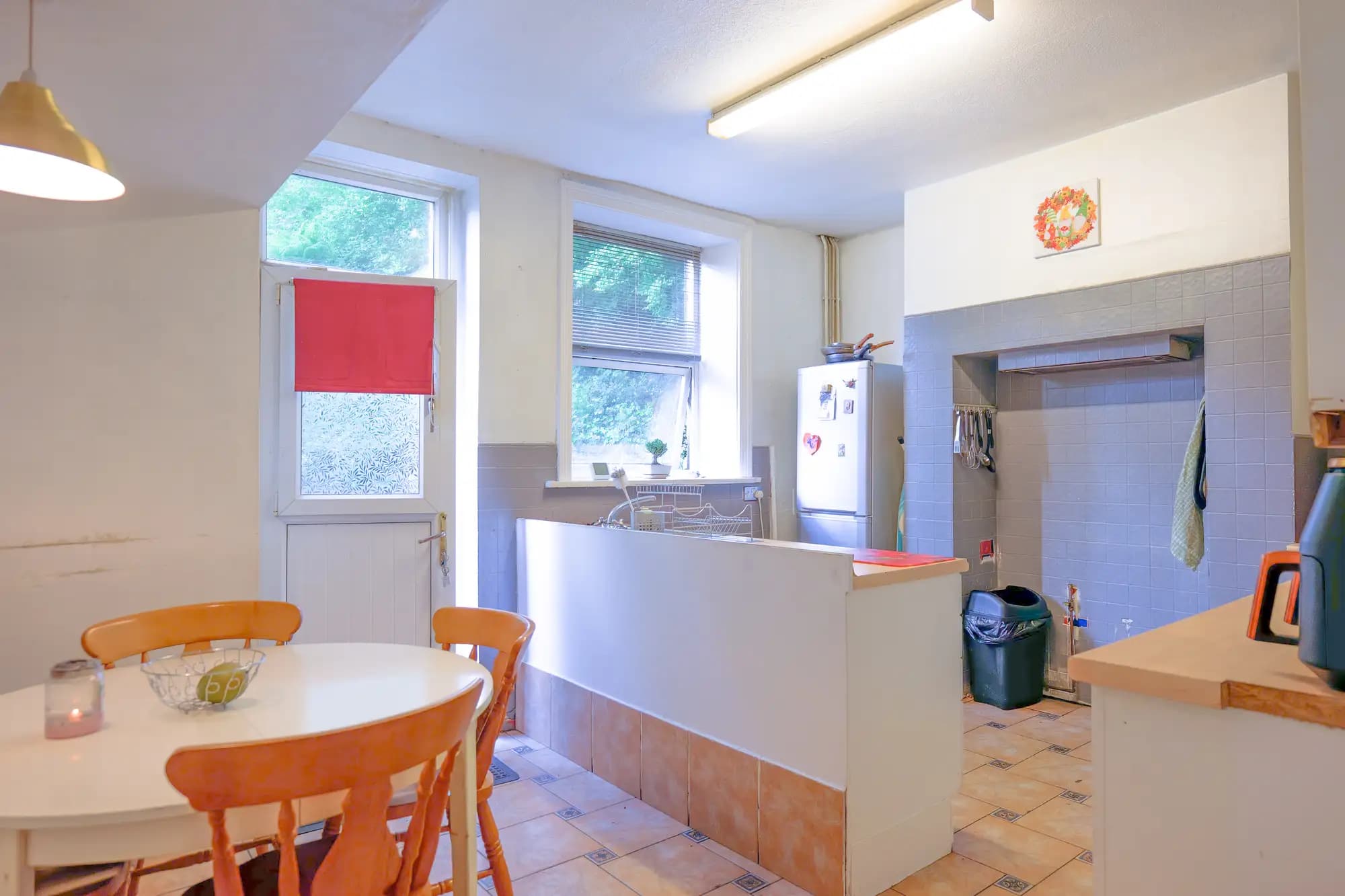 property photo 6 of 20