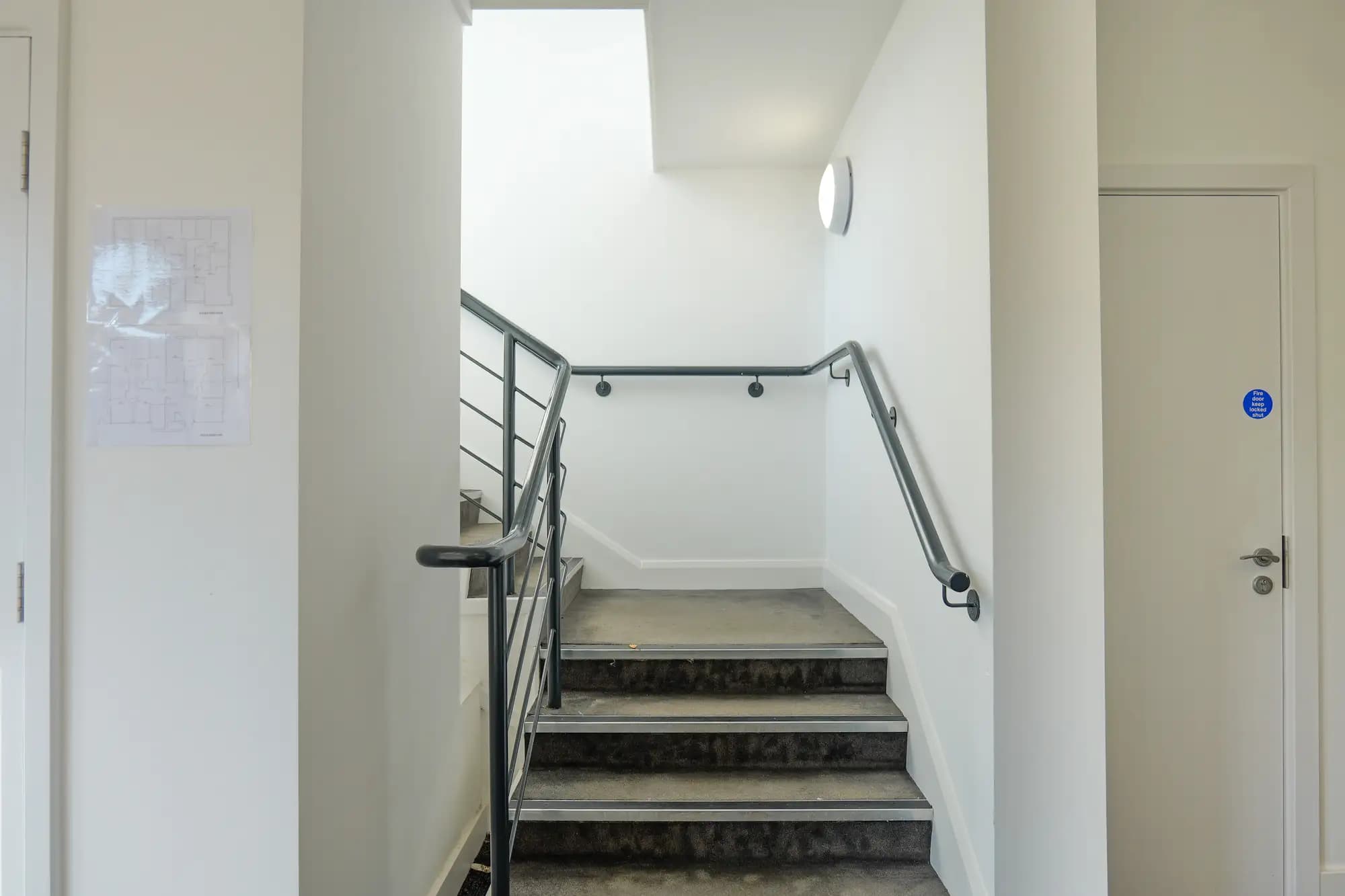 property photo 15 of 18