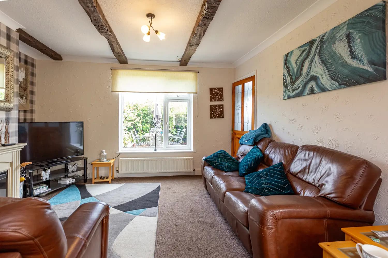 property photo 4 of 20