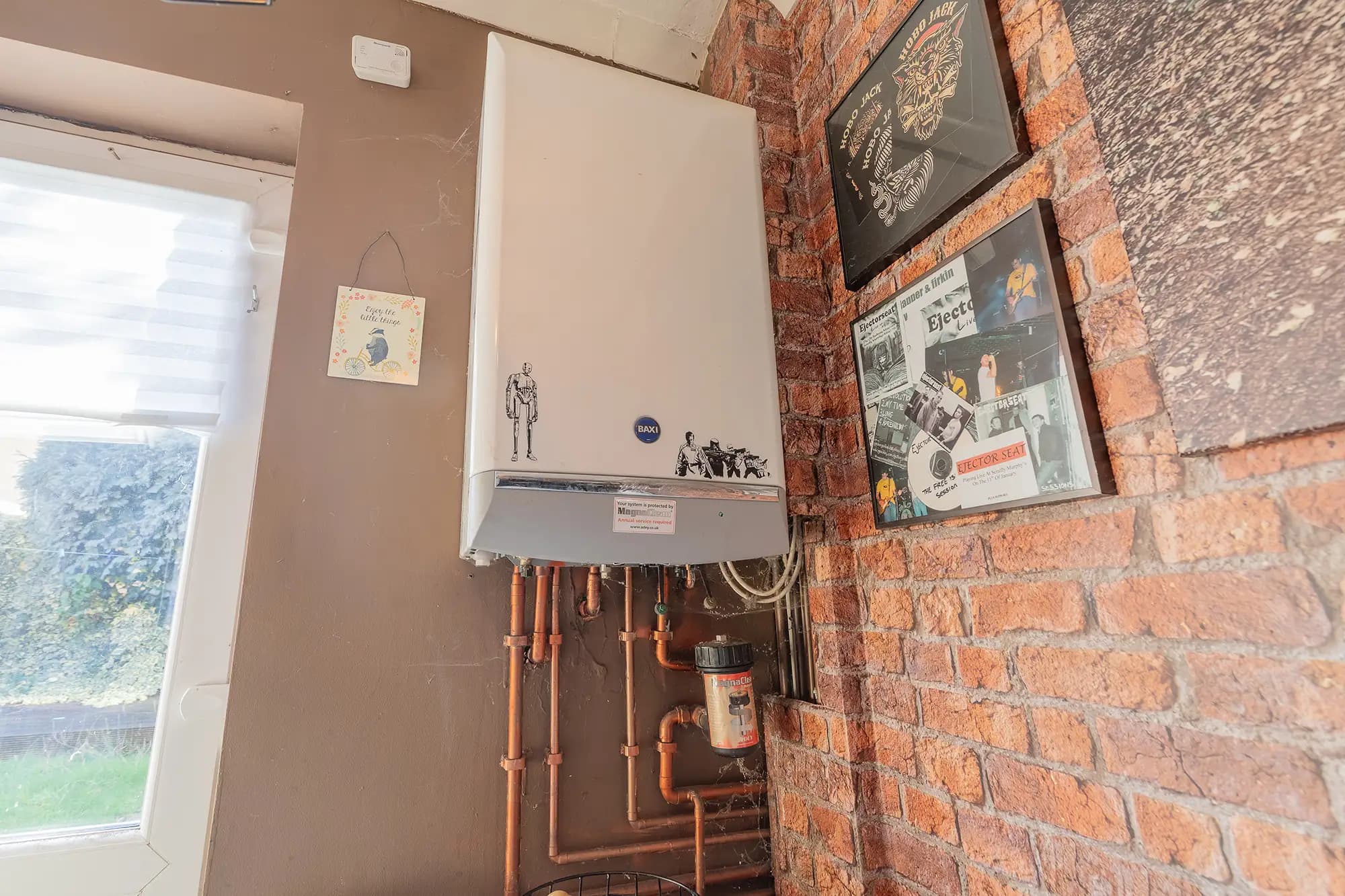 property photo 18 of 24