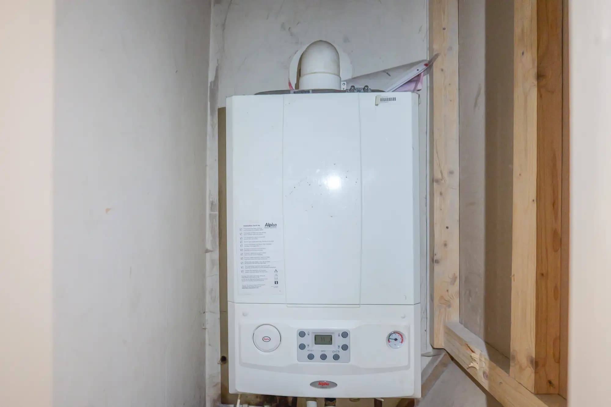 property photo 11 of 15