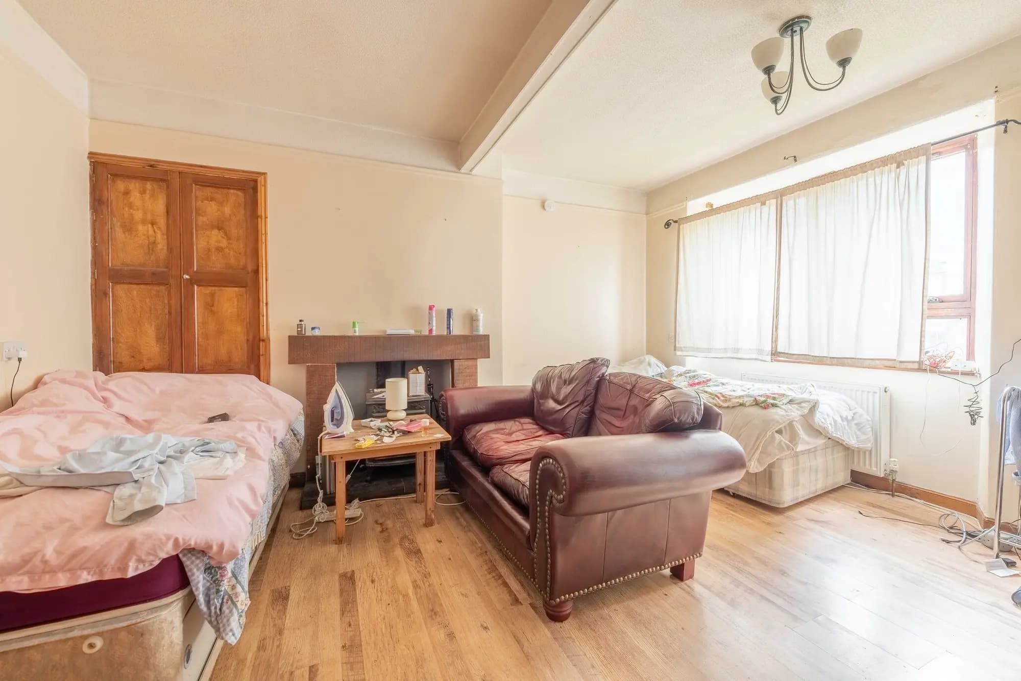 property photo 3 of 22