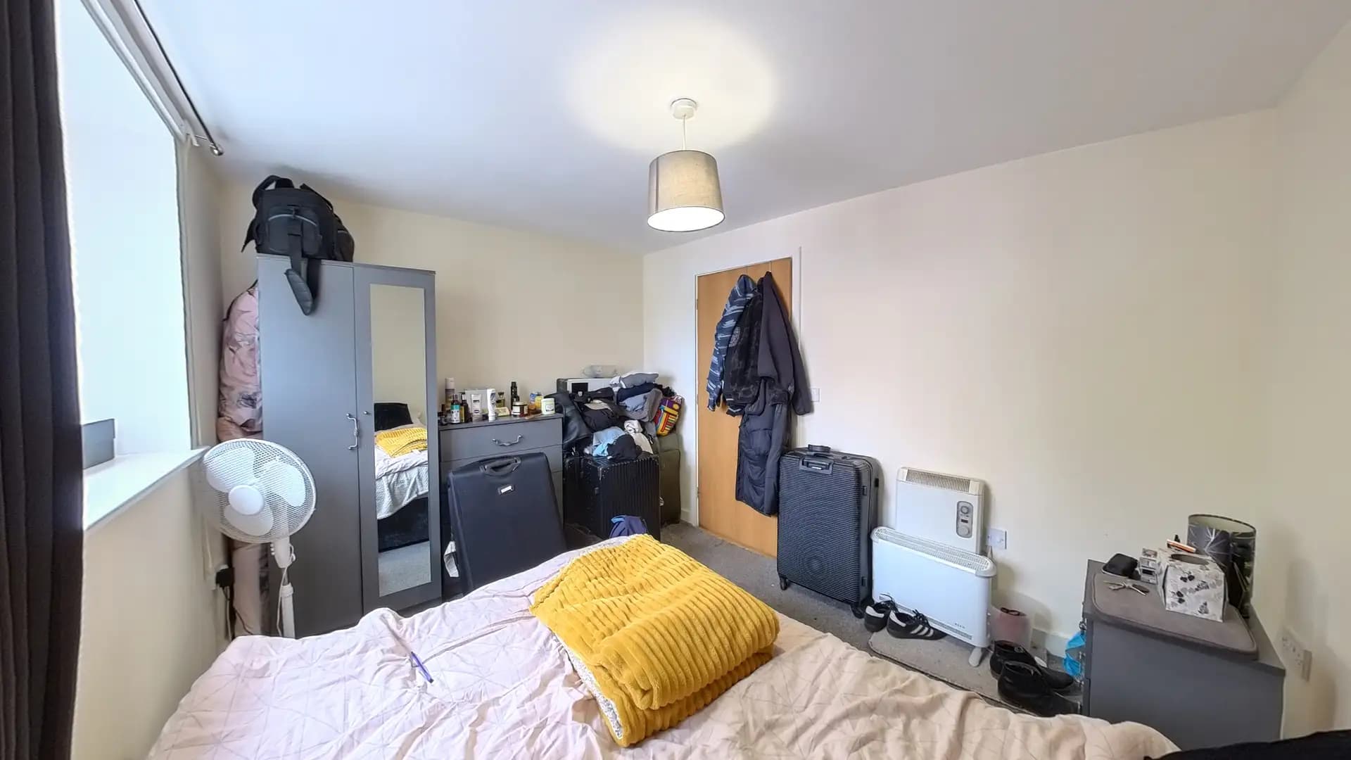 property photo 13 of 24