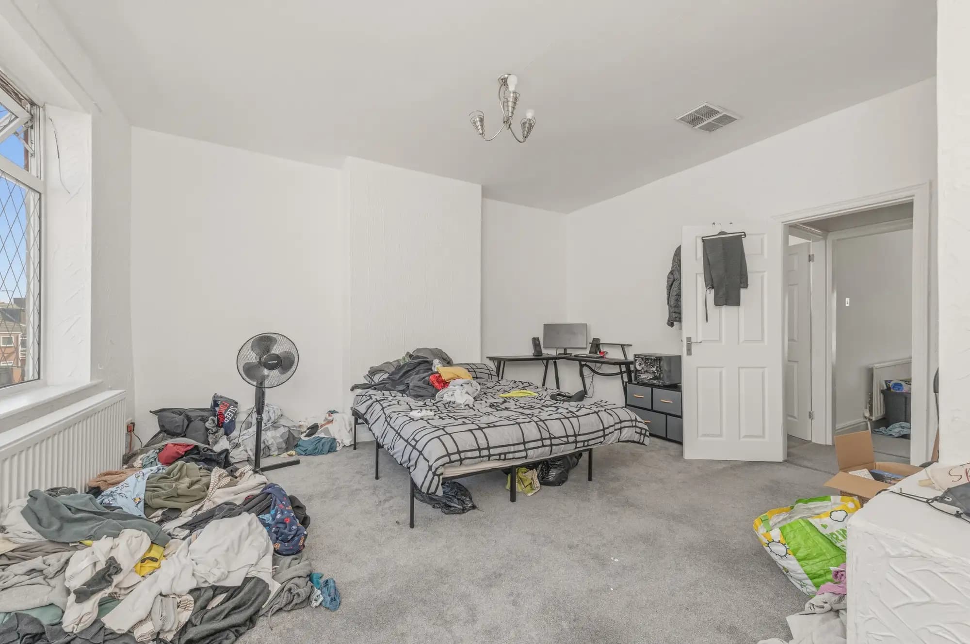 property photo 12 of 22