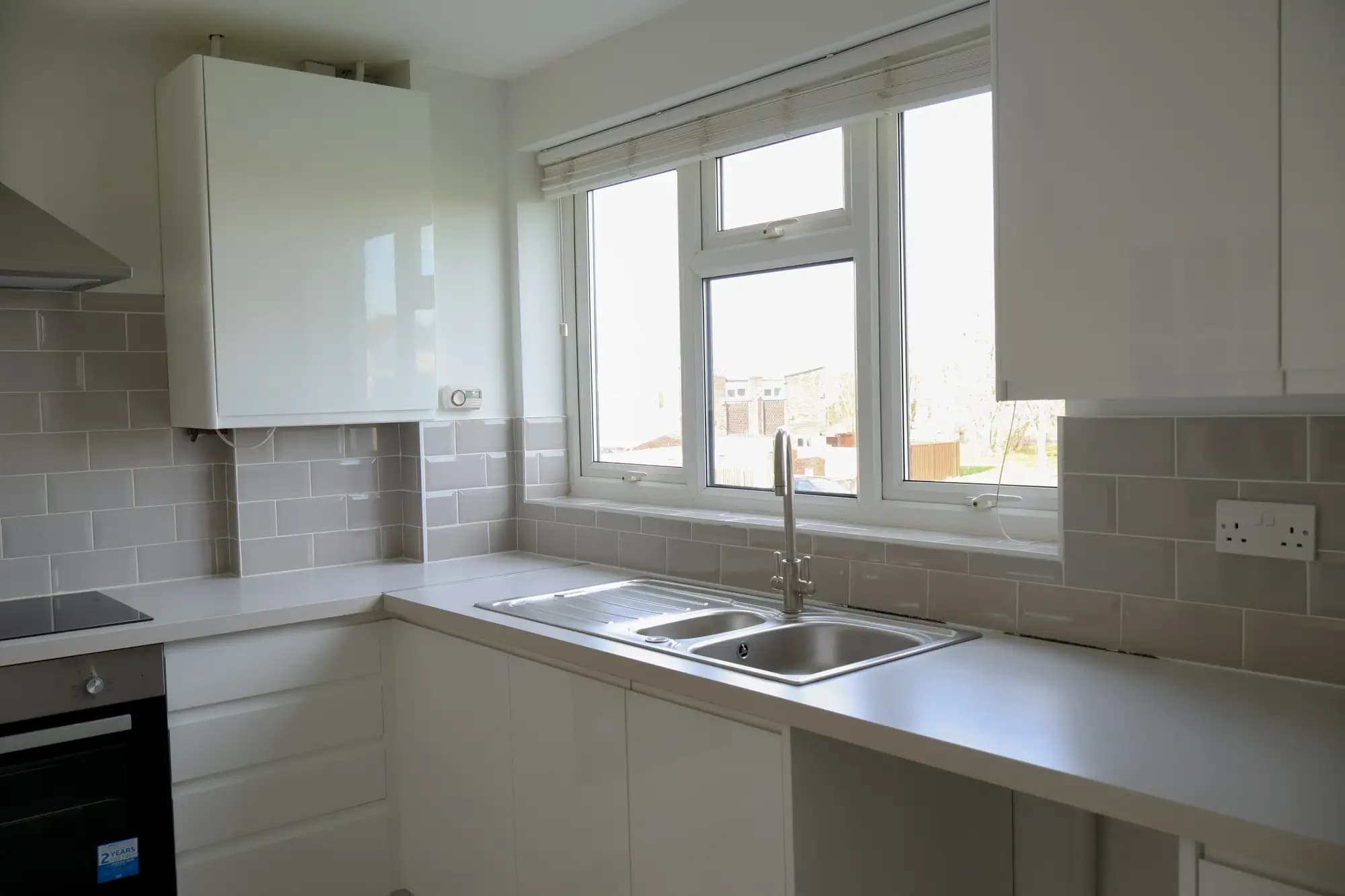 property photo 8 of 30