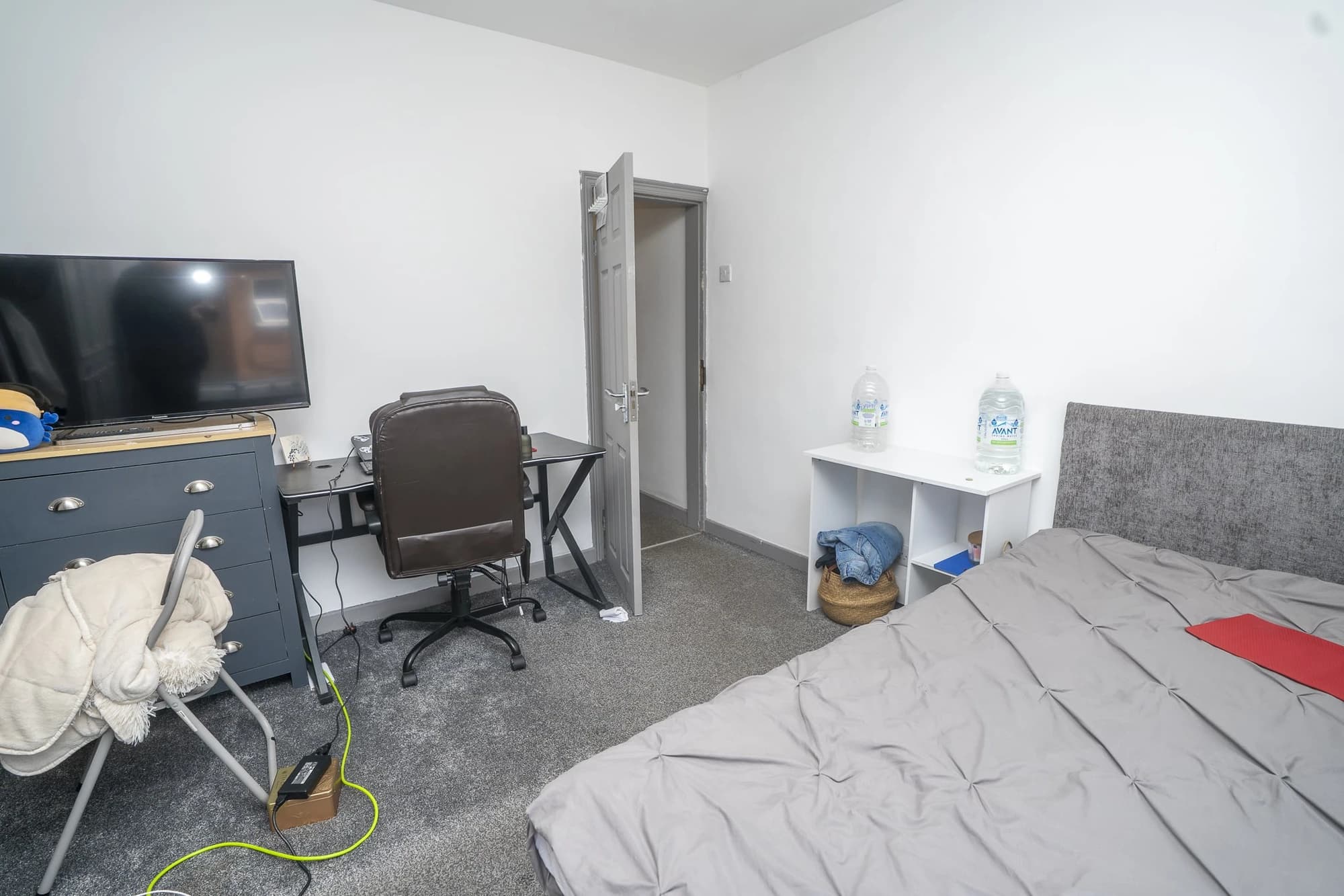 property photo 16 of 24