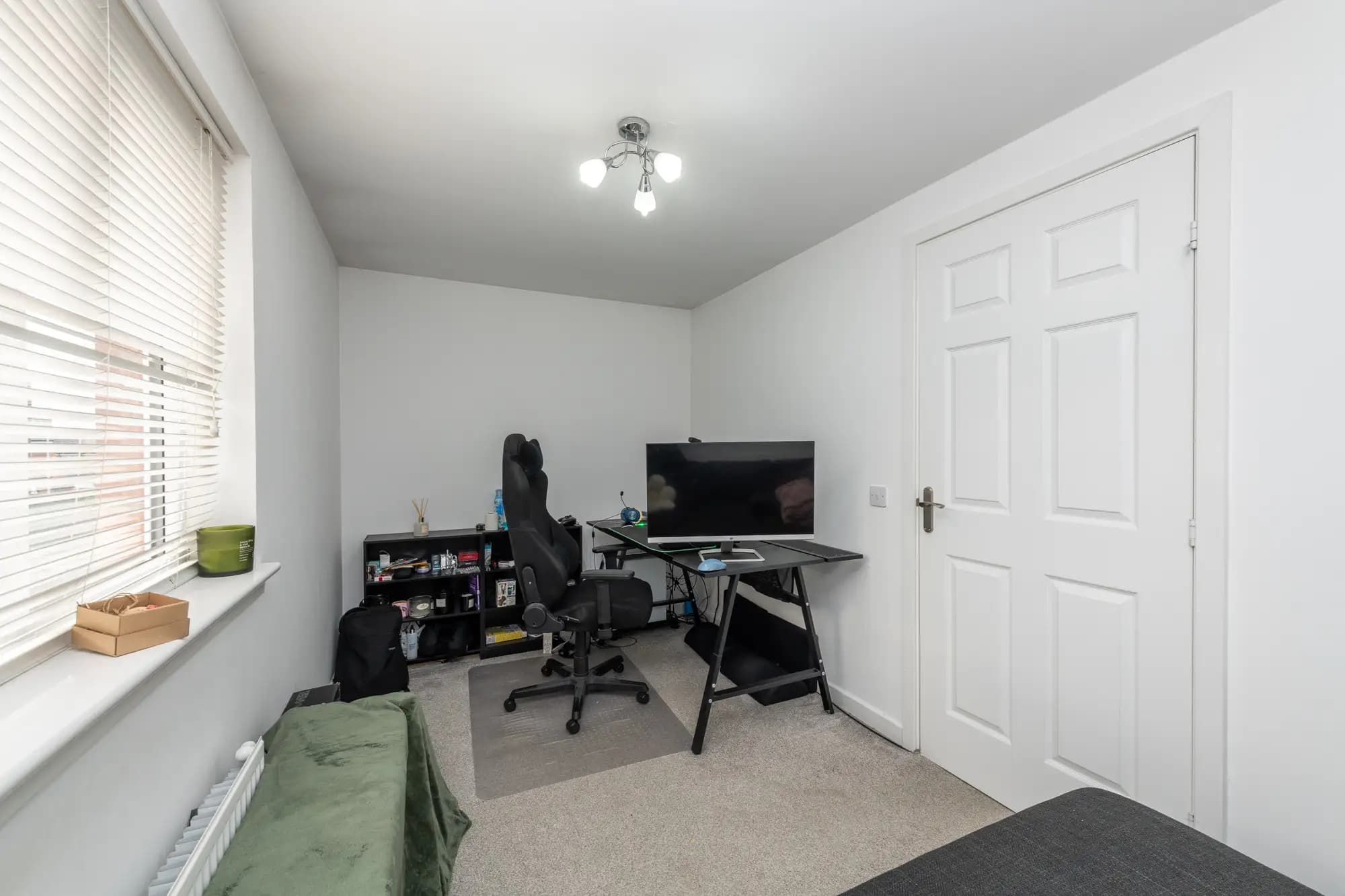 property photo 15 of 23