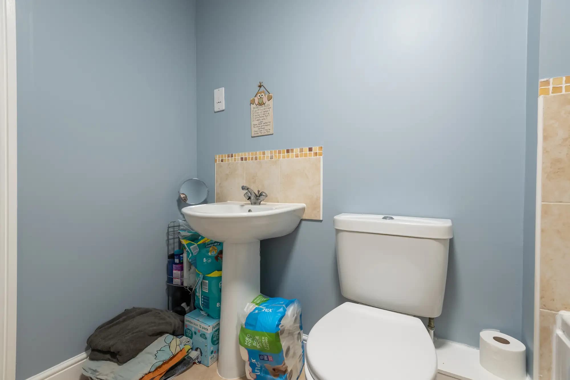 property photo 9 of 25