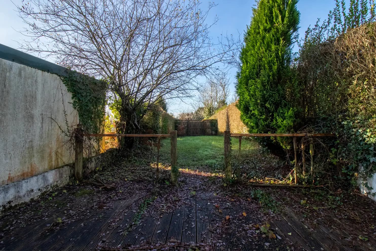 property photo 15 of 20