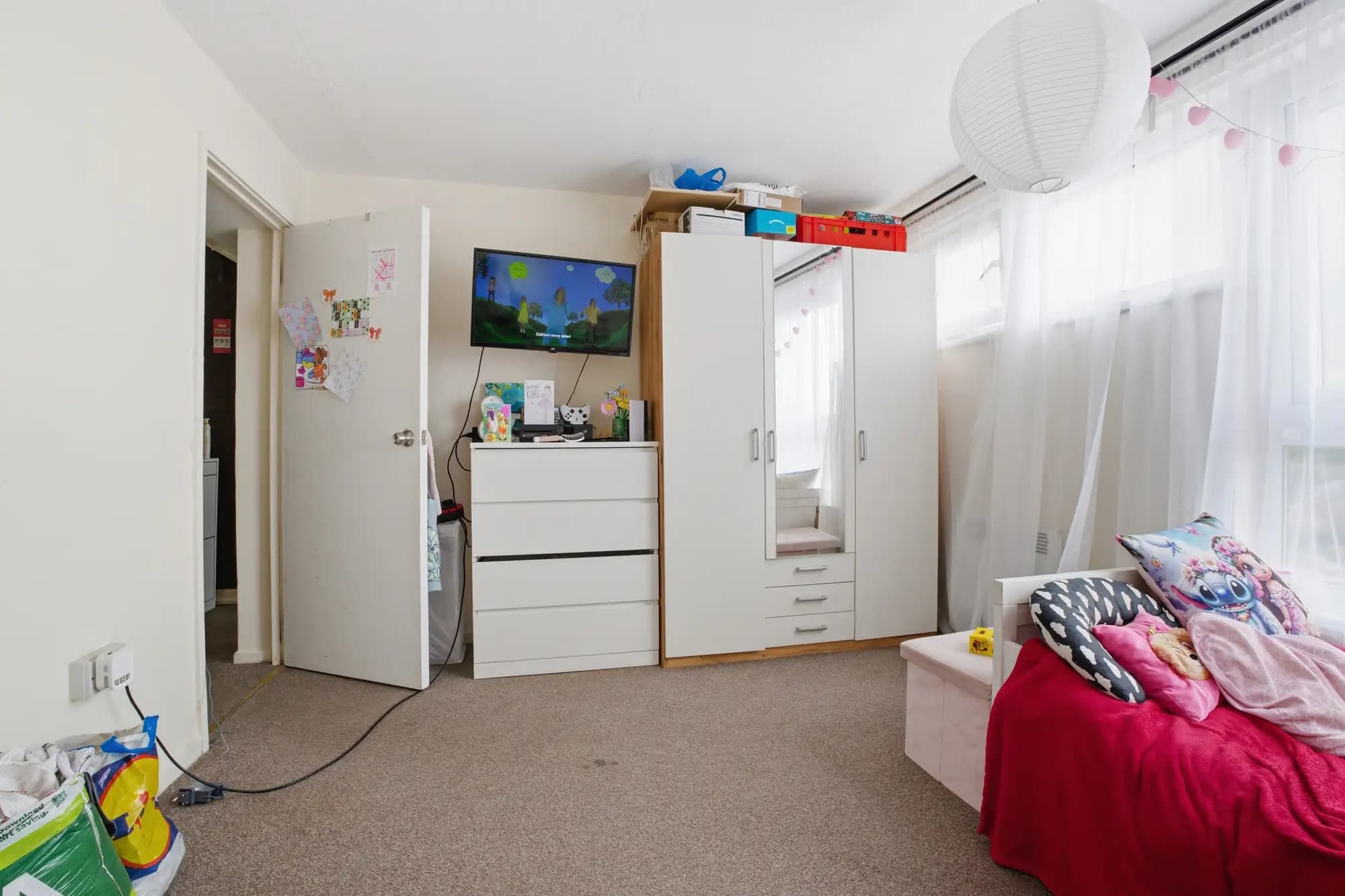 property photo 15 of 18