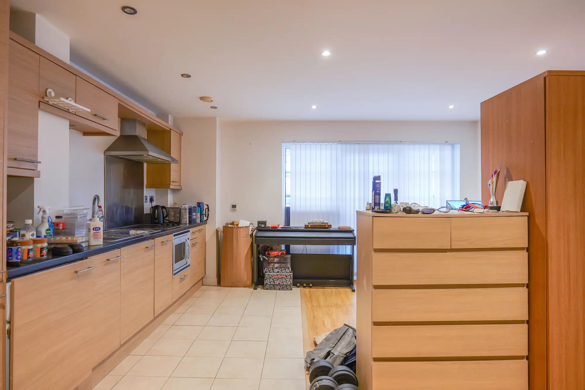 property photo 5 of 19