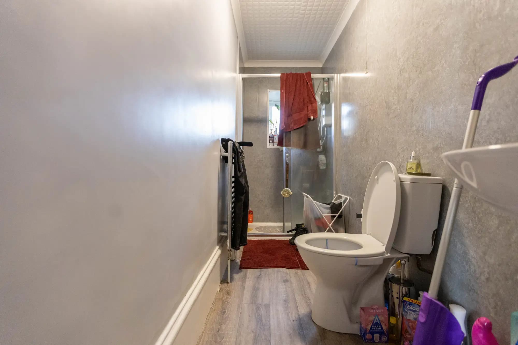 property photo 10 of 17