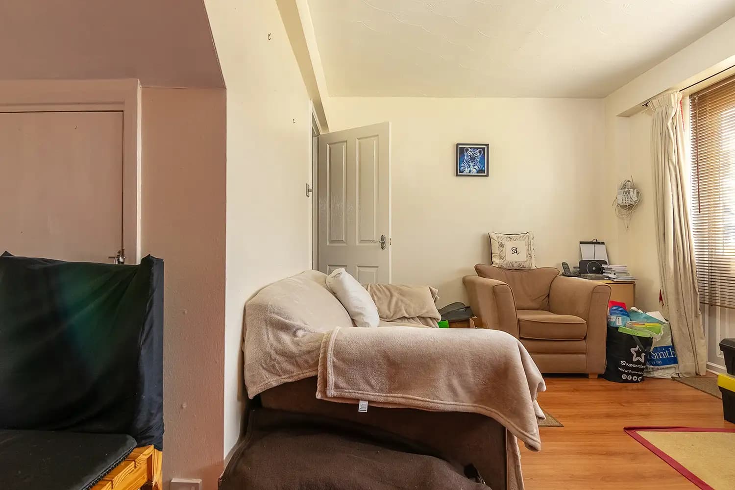 property photo 6 of 34