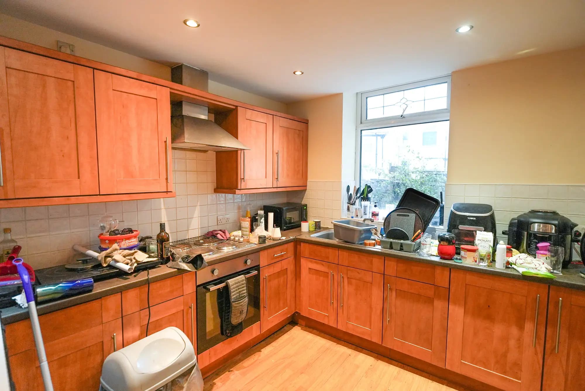 property photo 5 of 27