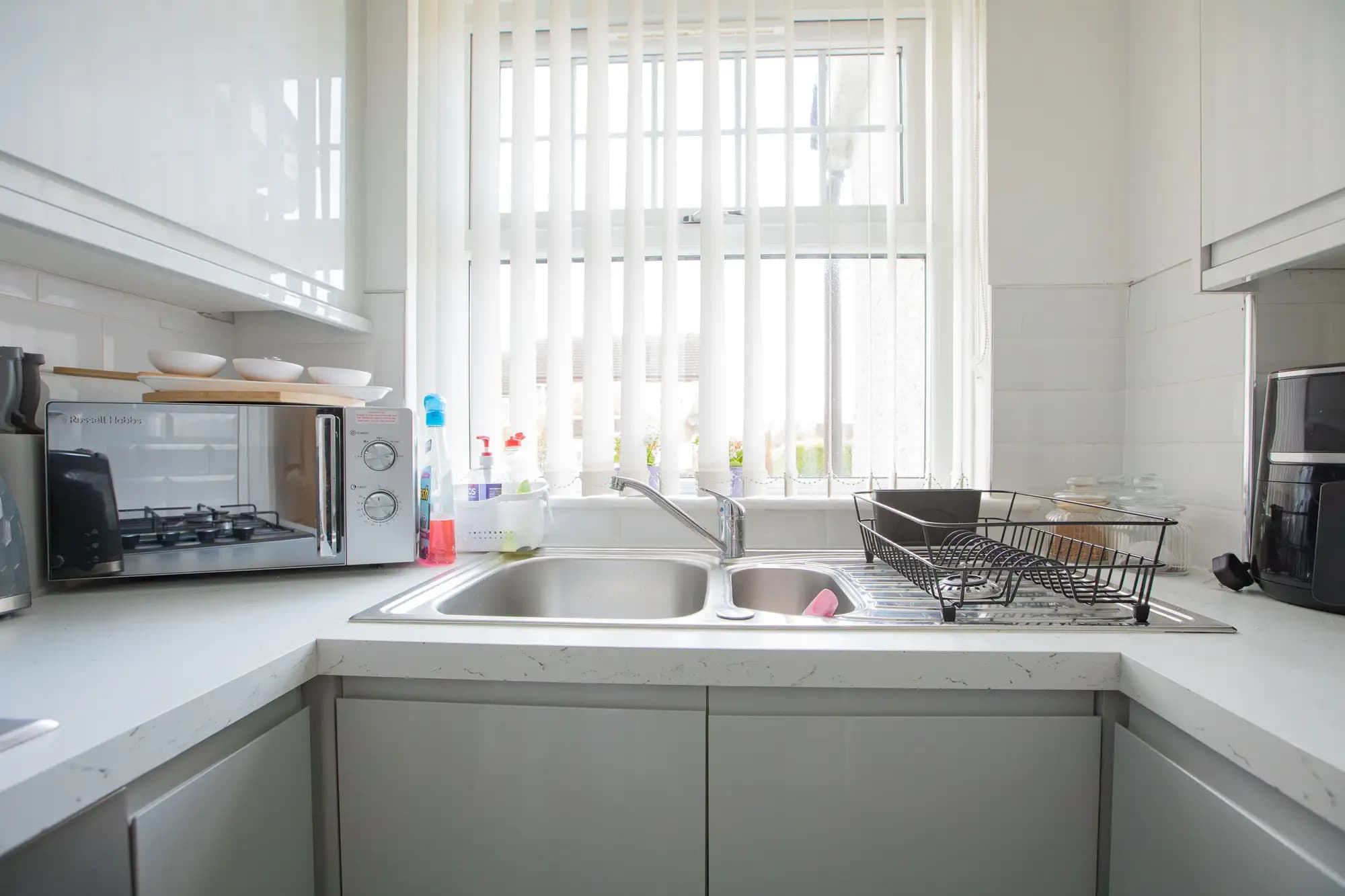 property photo 6 of 20