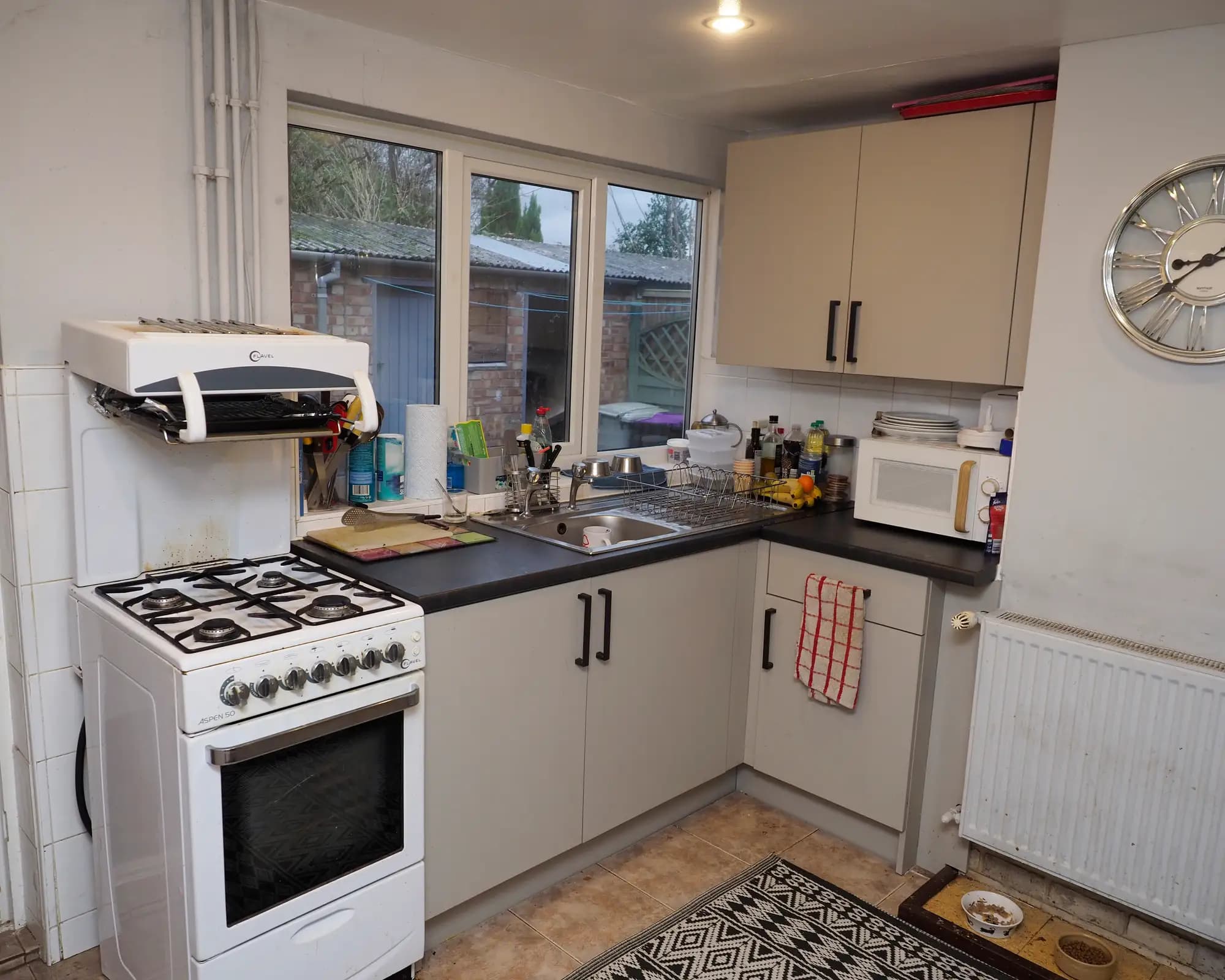 property photo 5 of 20