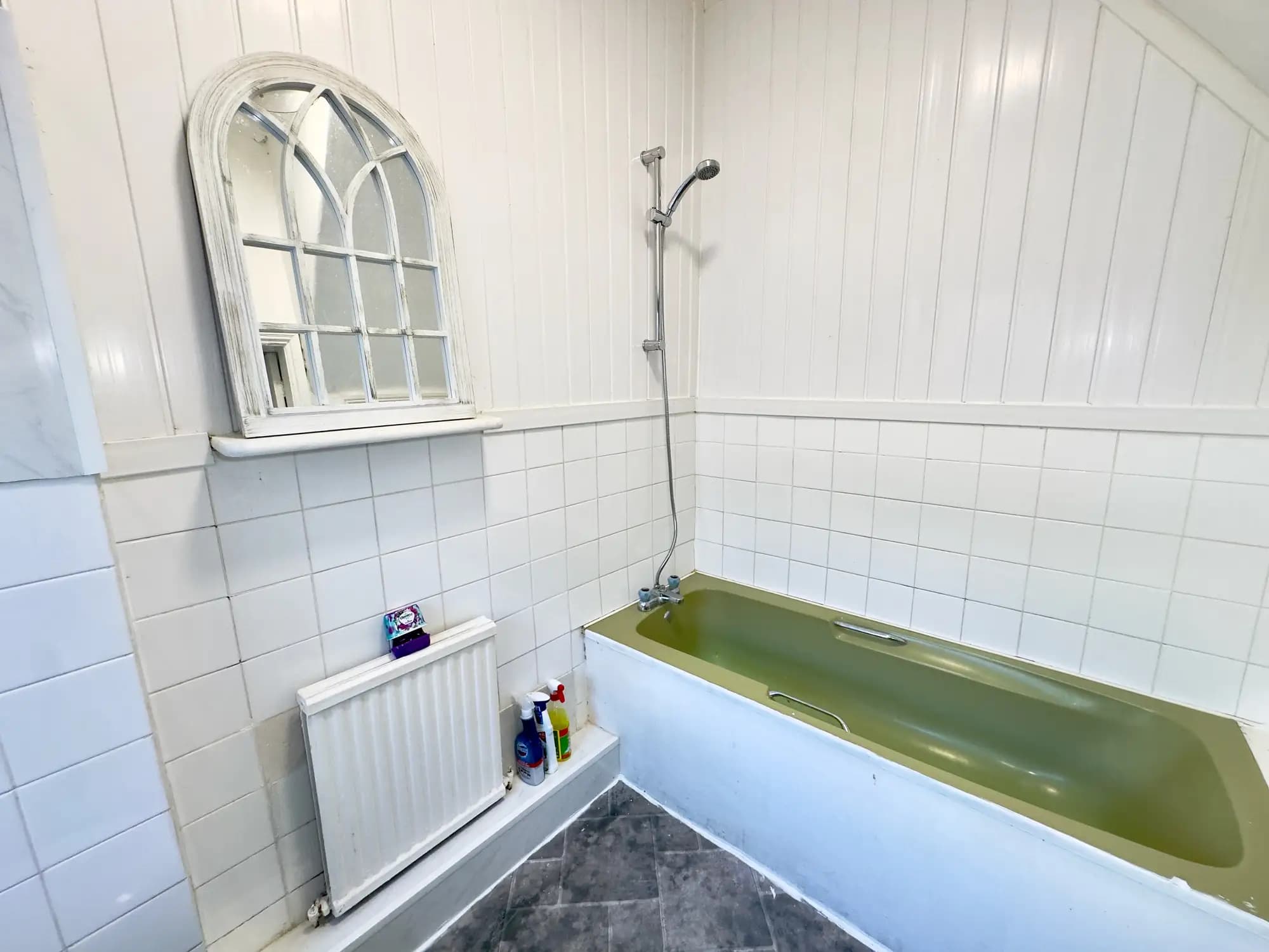 property photo 7 of 23