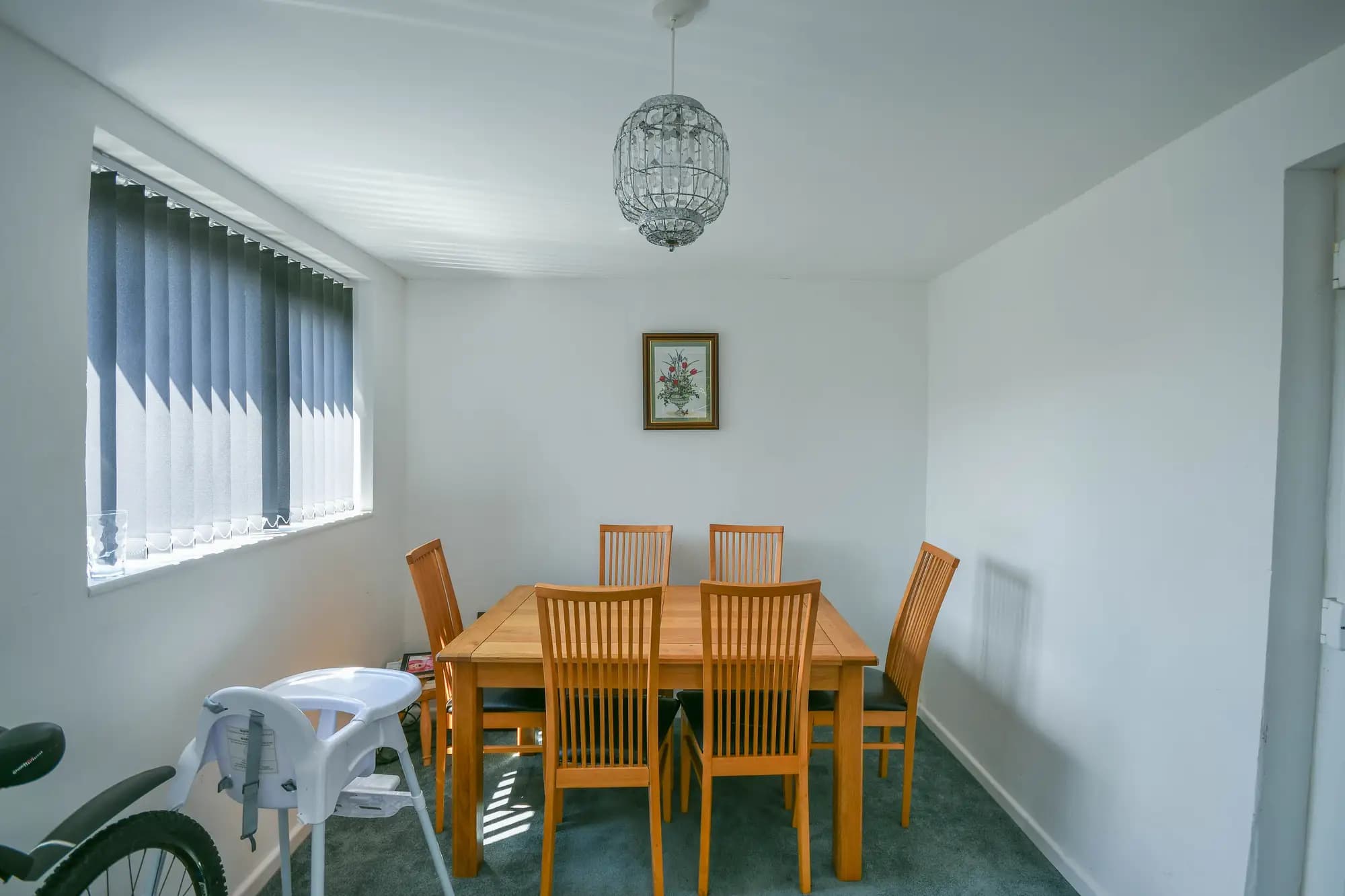 property photo 7 of 17