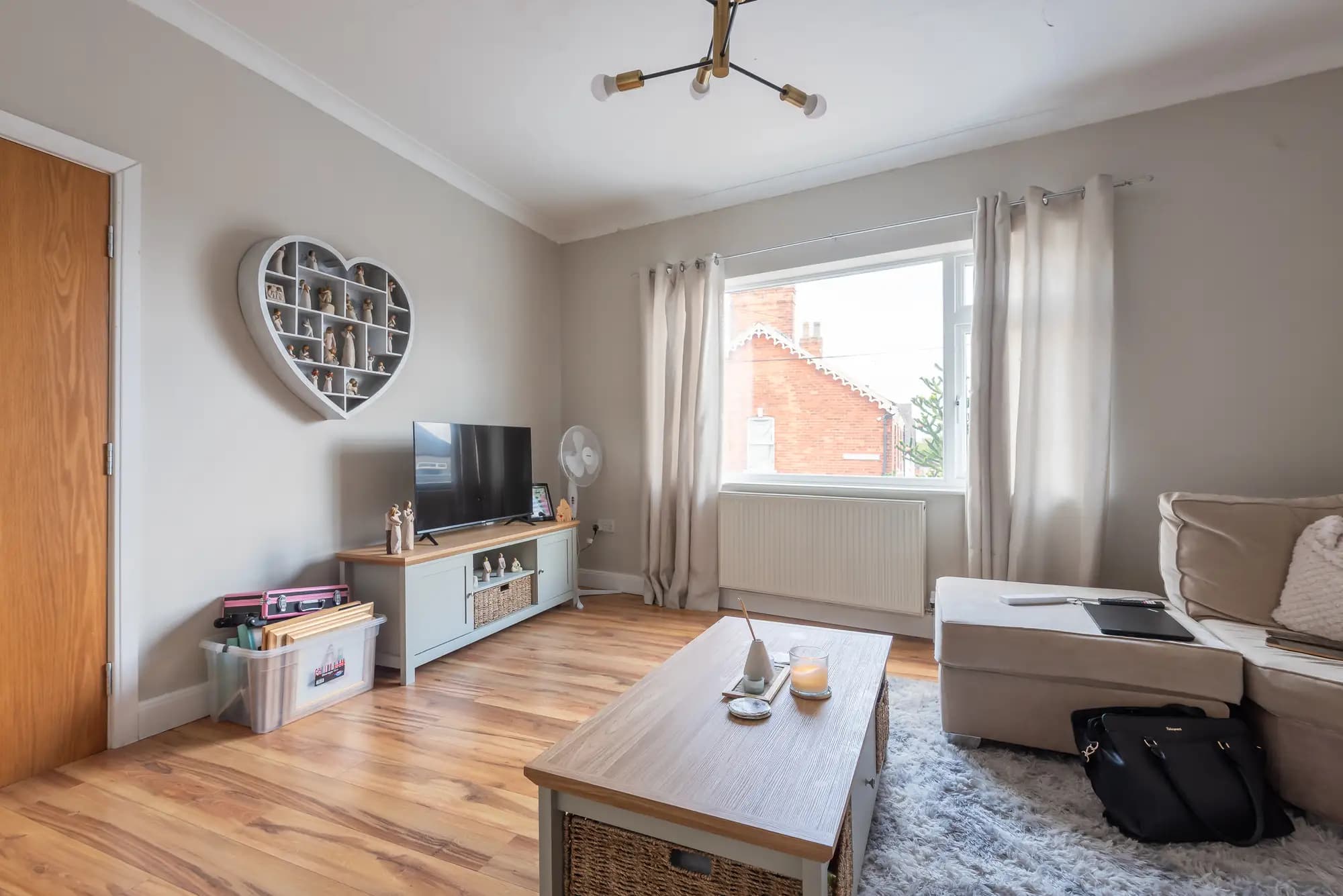 property photo 9 of 47