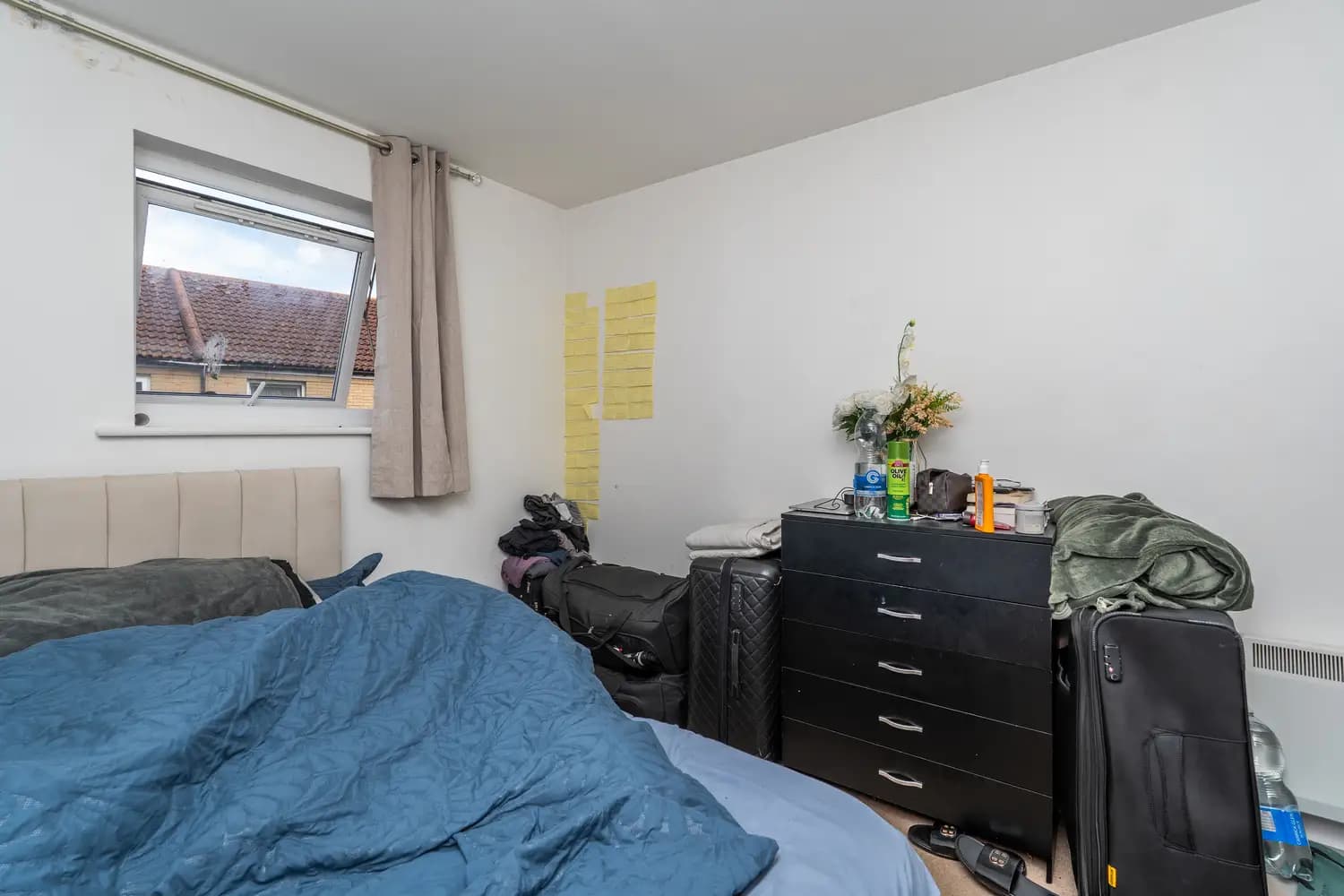 property photo 11 of 18