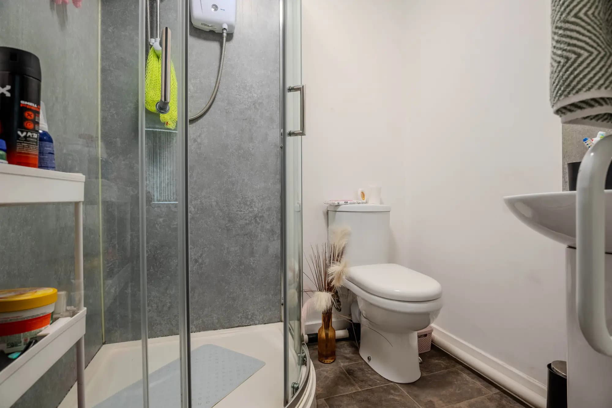 property photo 13 of 49