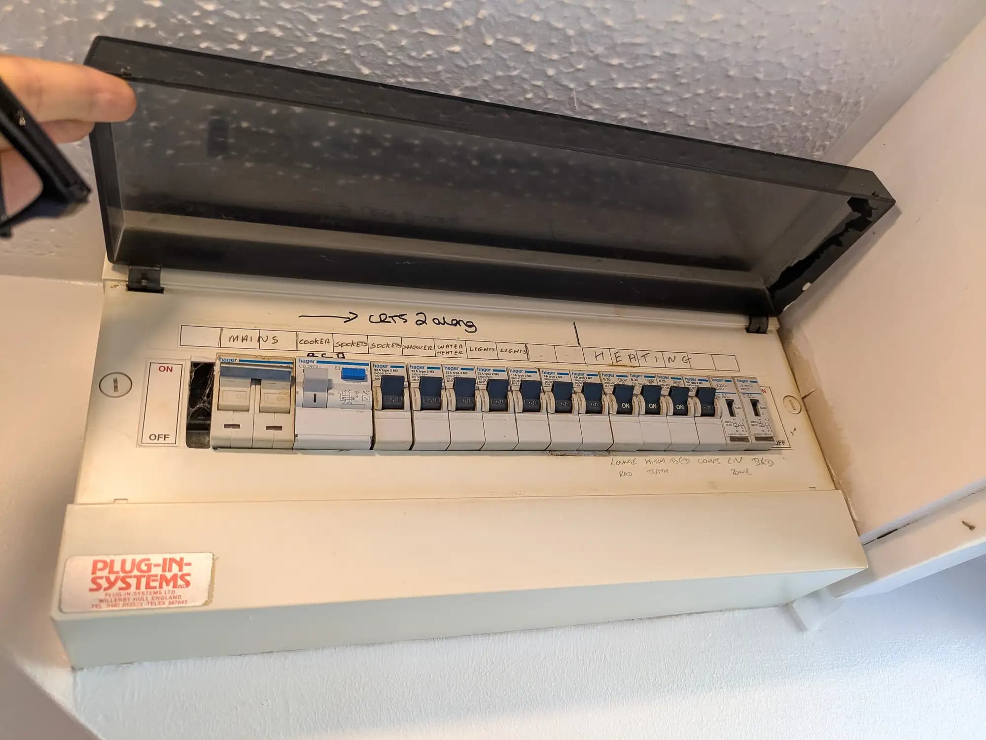 property photo 15 of 18