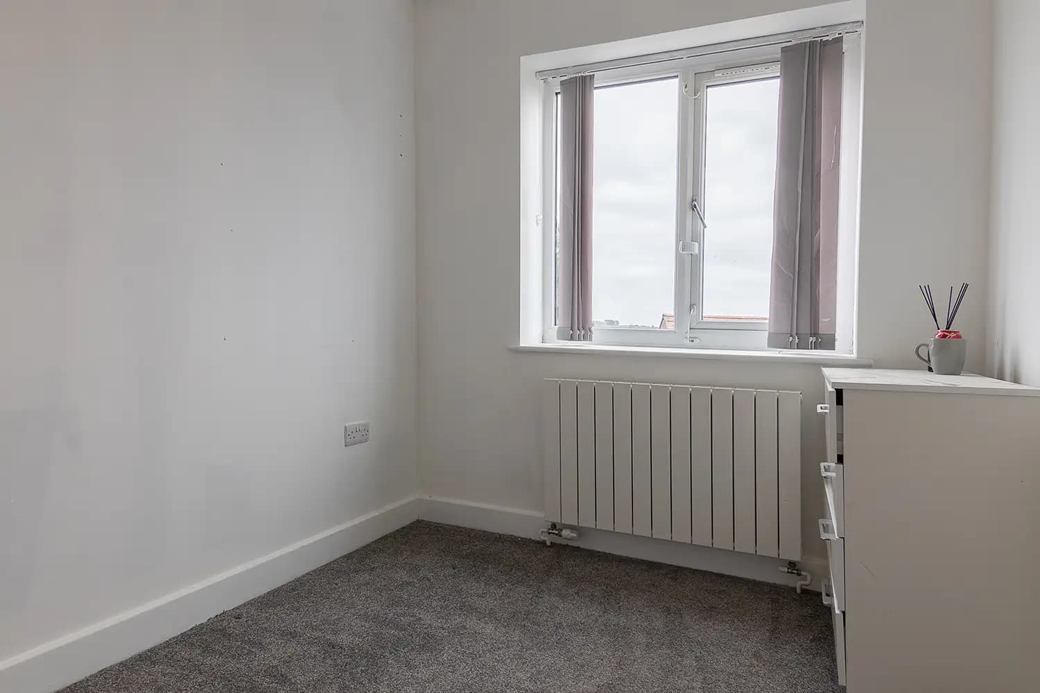 property photo 17 of 31