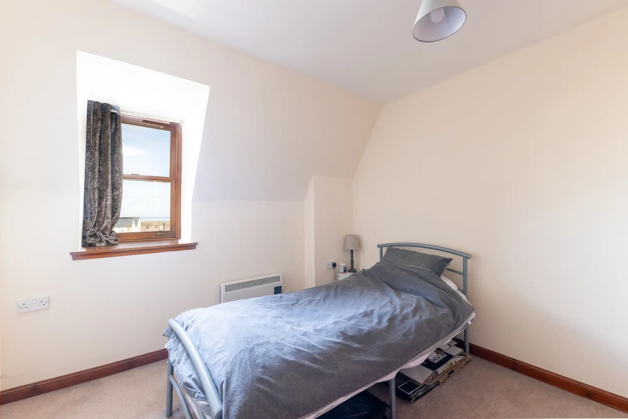 property photo 25 of 30