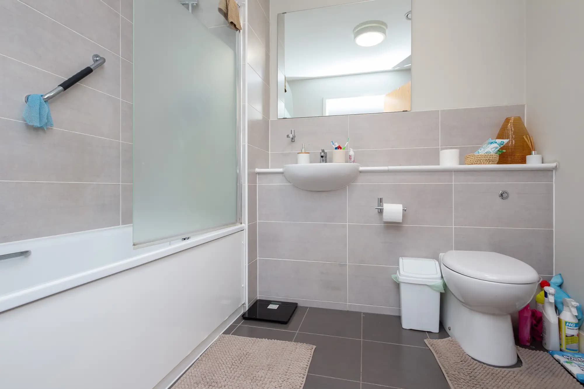 property photo 9 of 21