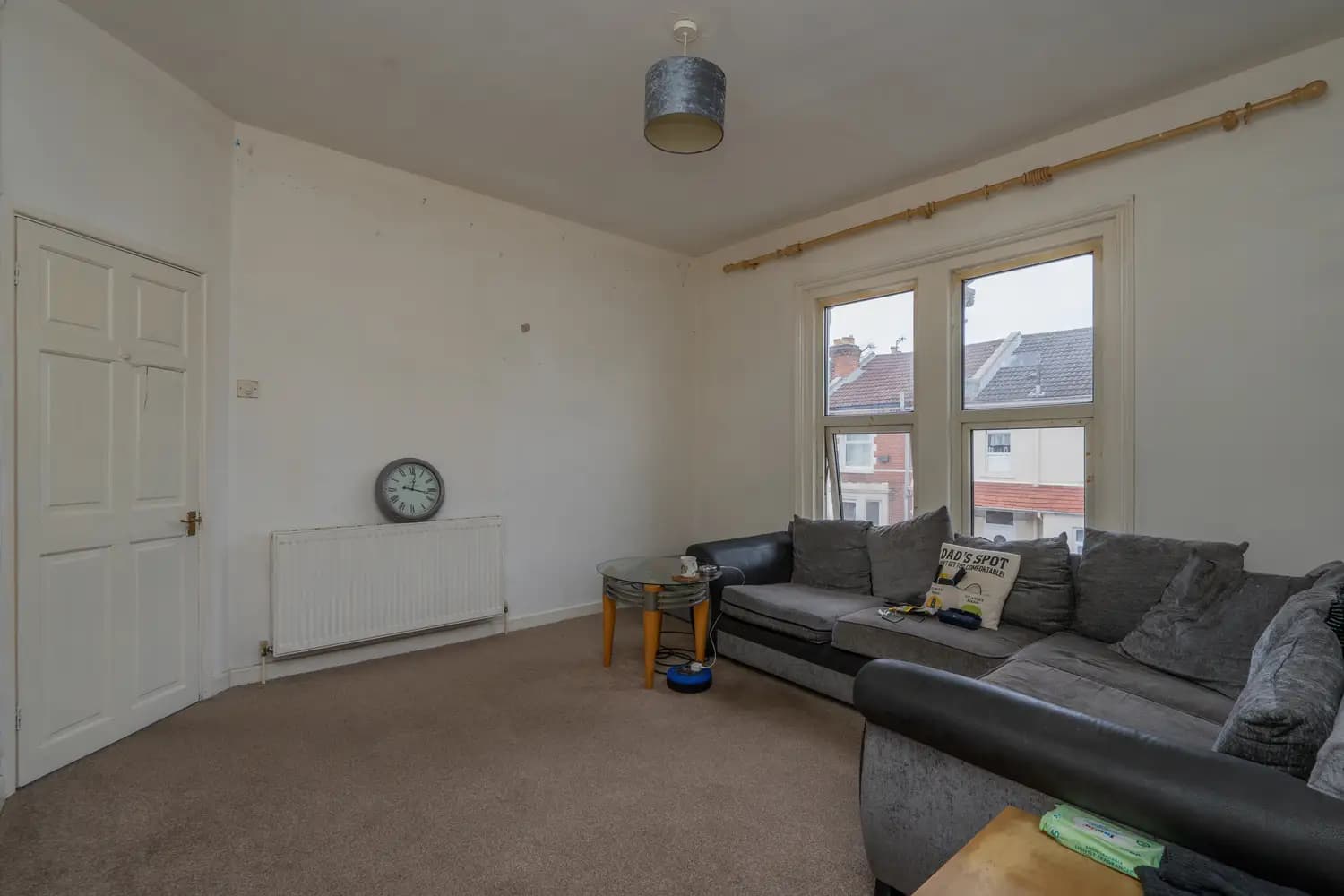 property photo 4 of 20